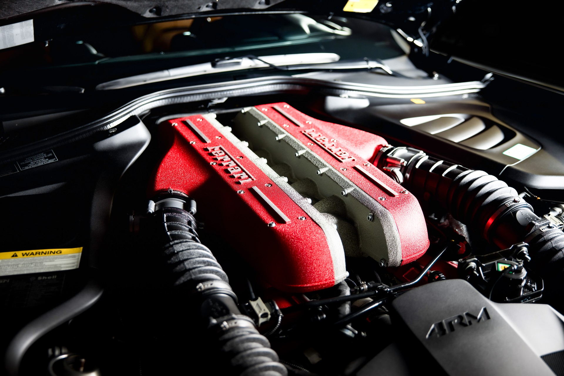 FERRARI GTC 4 Lusso-image-20