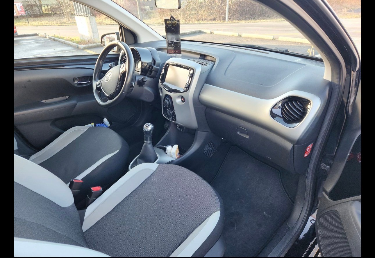 TOYOTA Aygo 1.2 VVT-i x-pure-image-3
