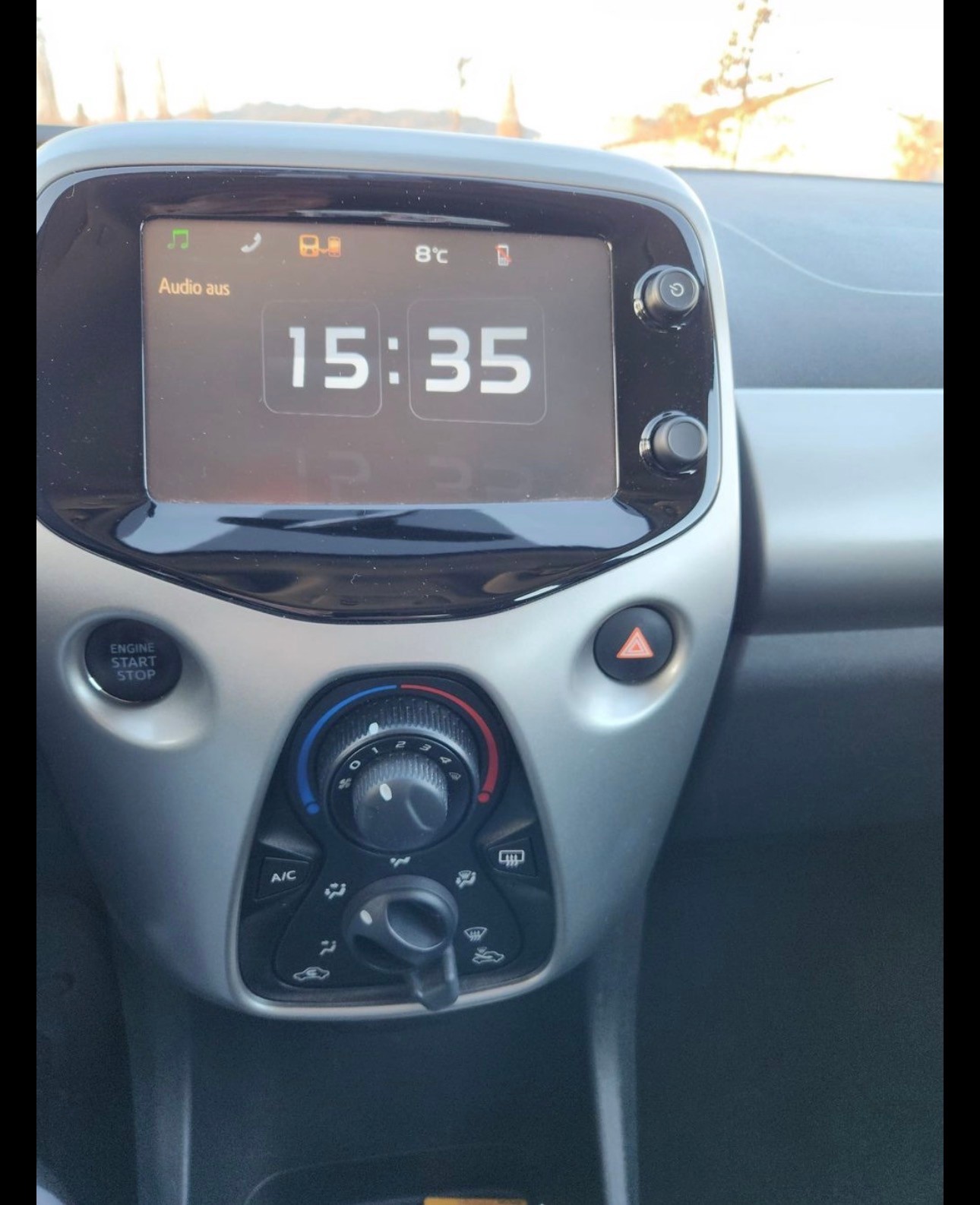 TOYOTA Aygo 1.2 VVT-i x-pure-image-4