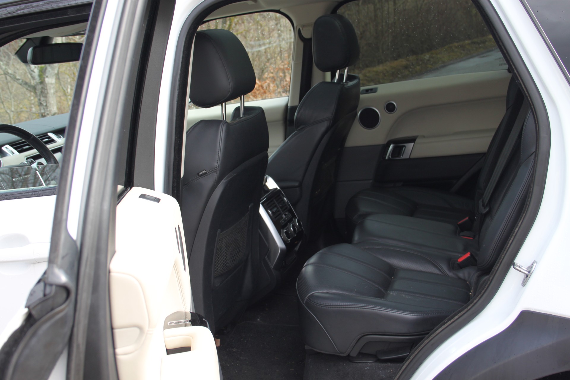 LAND ROVER RANGE ROVER SPORT-image-9