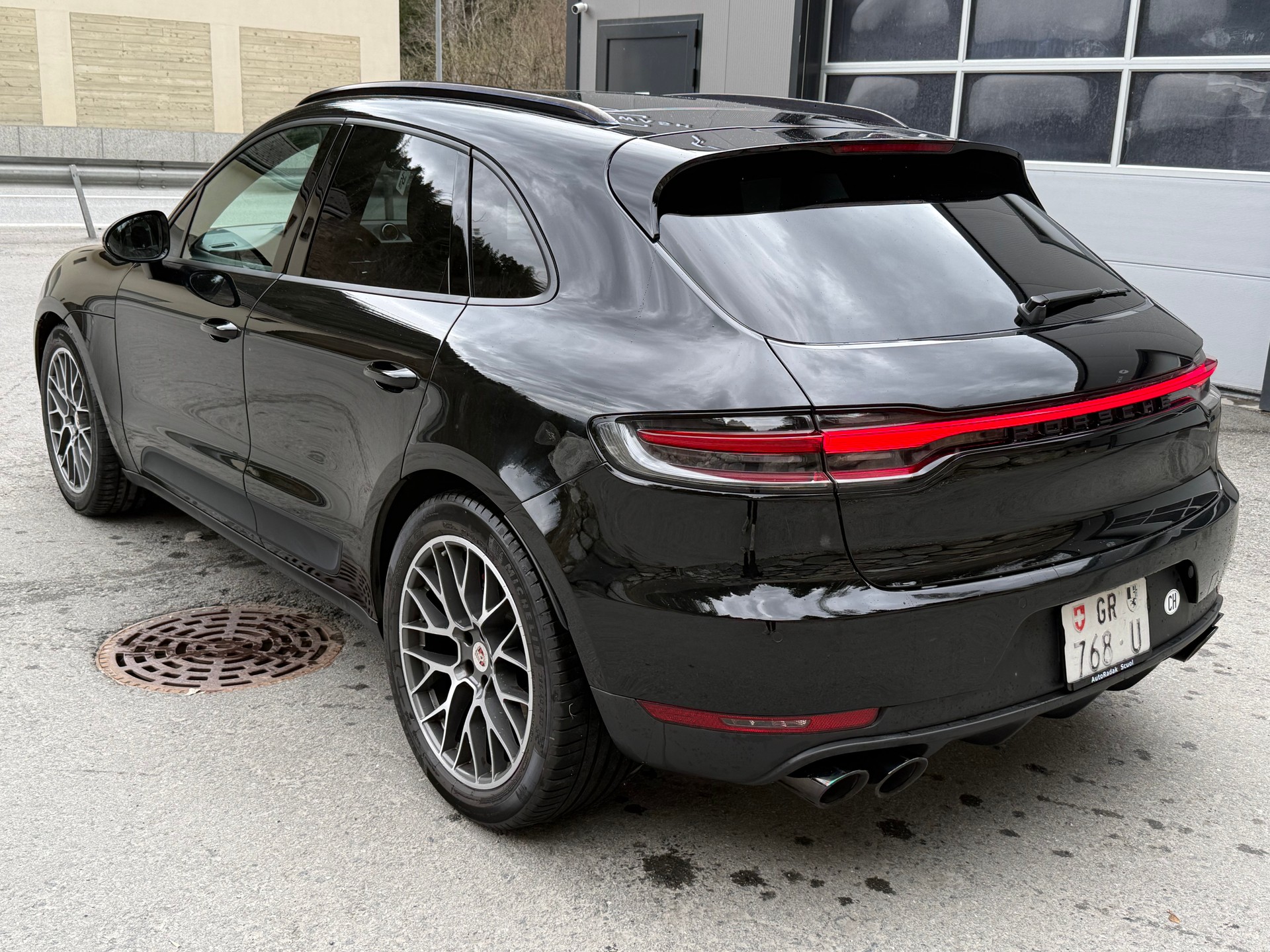 PORSCHE Macan PDK-image-6