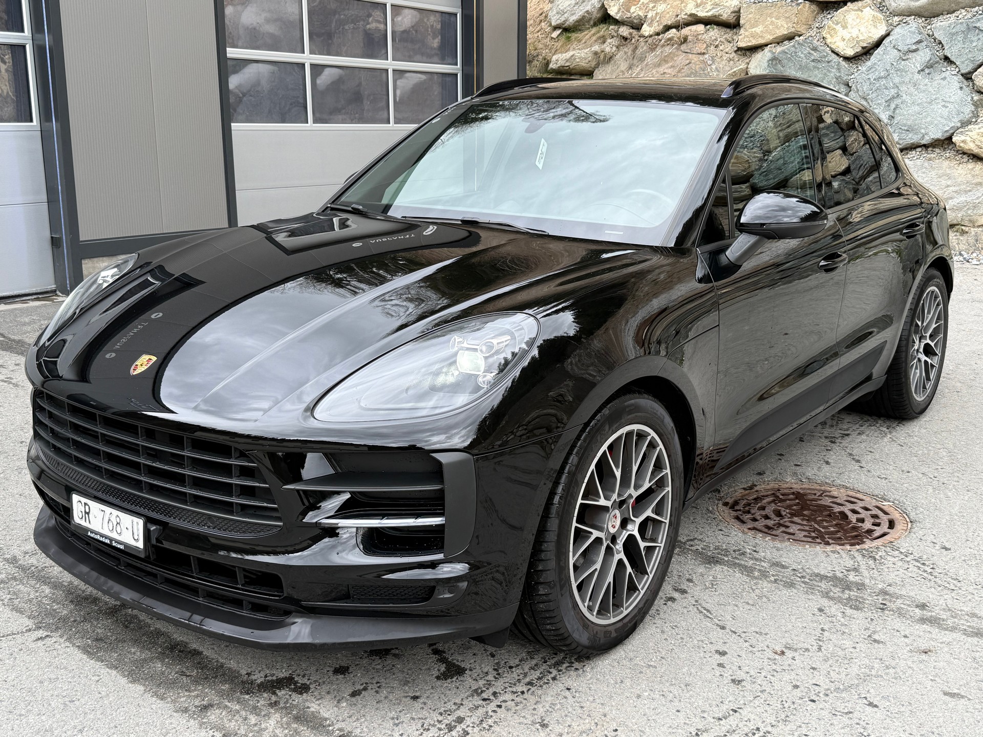 PORSCHE Macan PDK