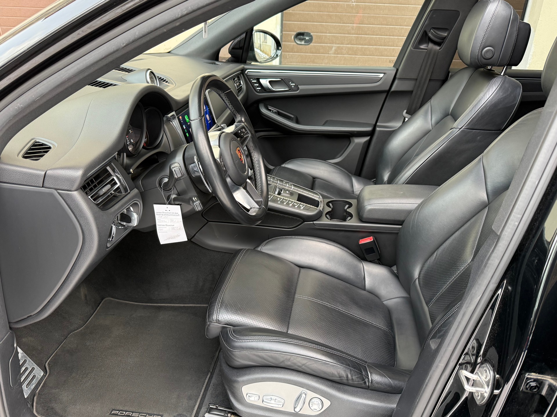 PORSCHE Macan PDK-image-8