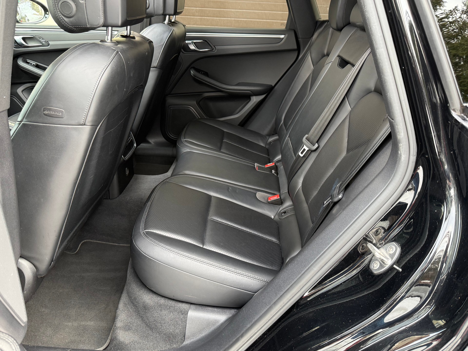 PORSCHE Macan PDK-image-10
