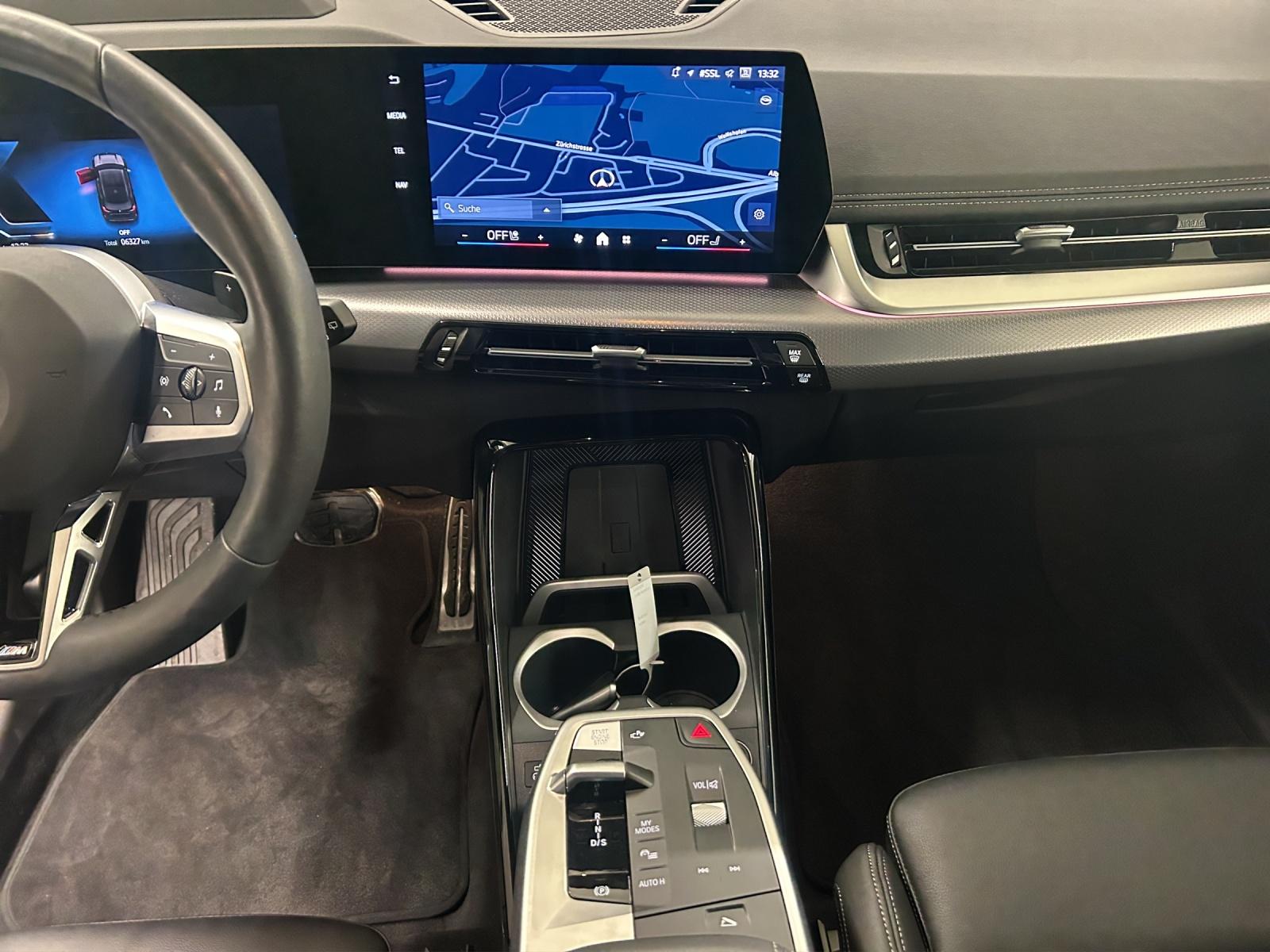 BMW X1 20d xDrive paddles-image-19