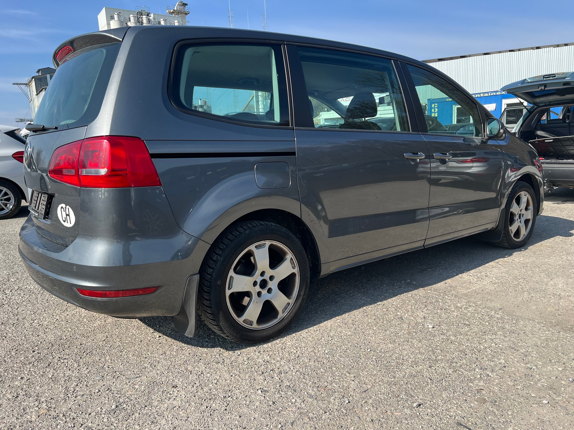 VW Sharan 1.4 TSI BlueMotion Technology Highline-image-2
