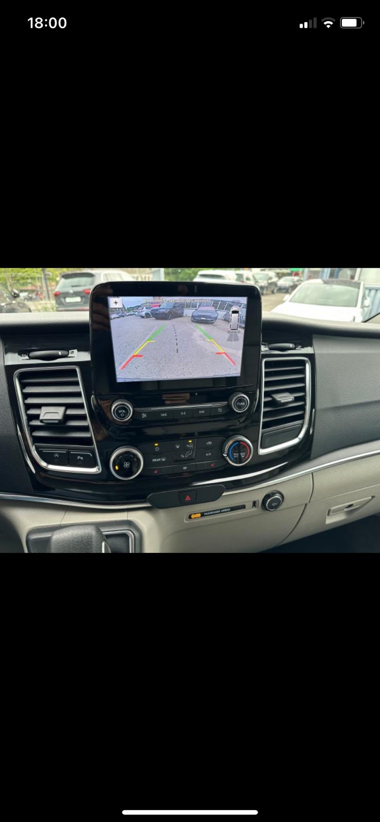 FORD TOURNEO CUSTOM-image-1