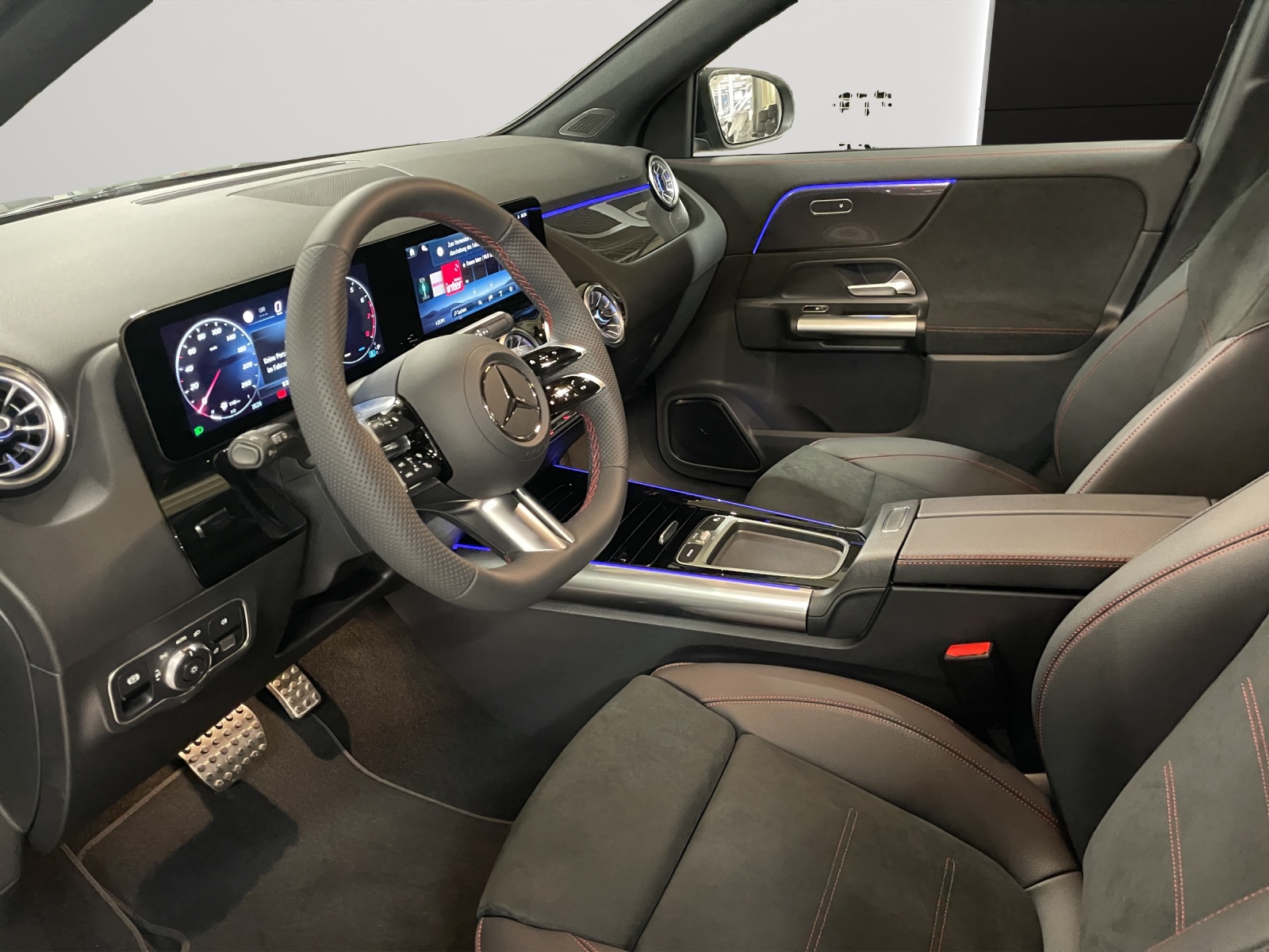 Image MERCEDES-BENZ GLA-250 GLA 250 4Matic 8G-DCT Swiss Star