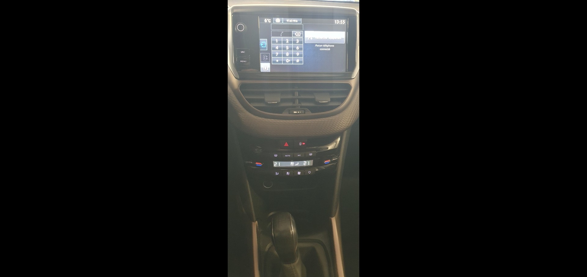 PEUGEOT 2008 1.2 PureTech Allure-image-14