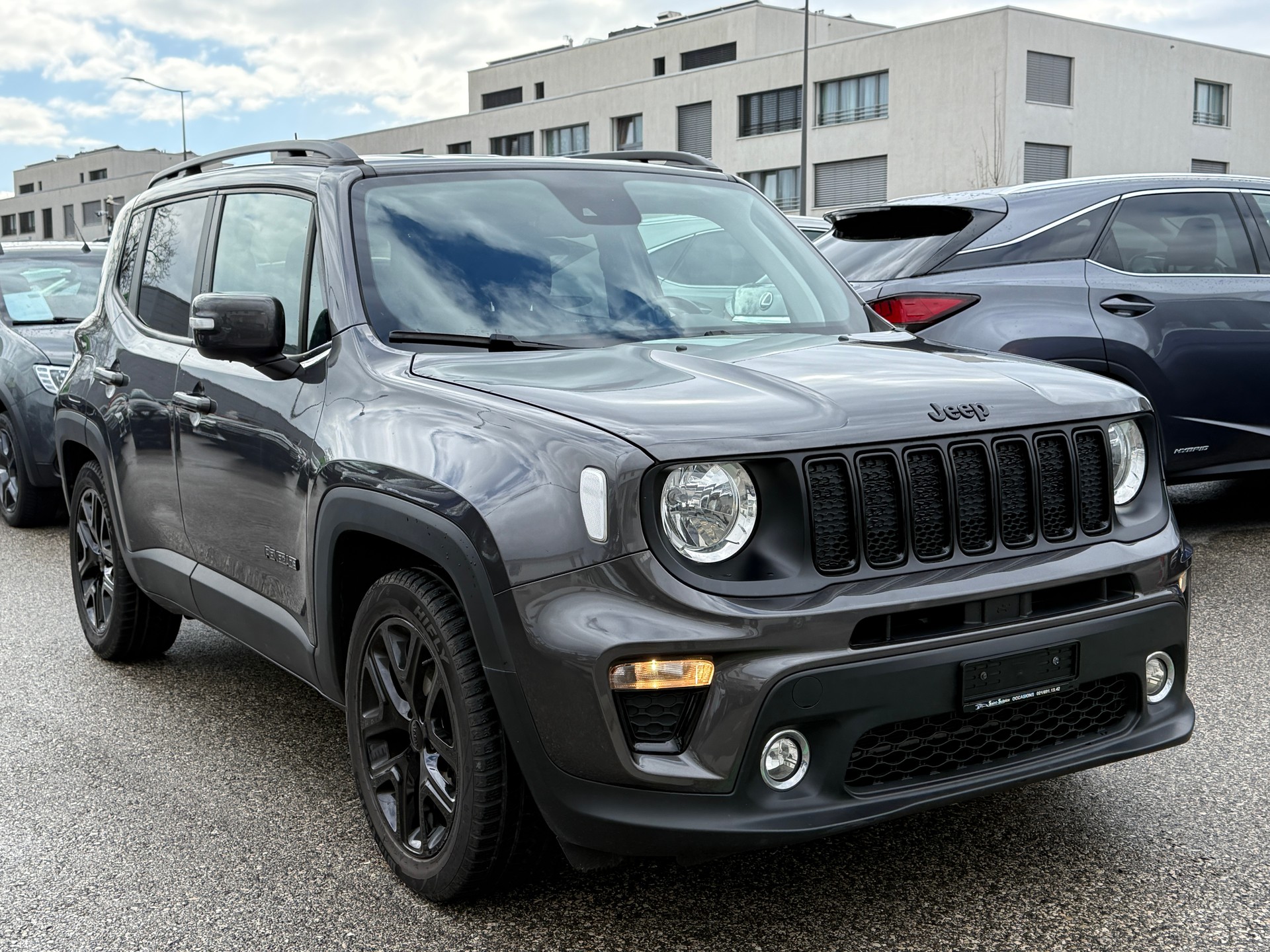 JEEP Renegade 1.0 Turbo Night Eagle - Expertisée, AB MFK : 23.12.2025 - Grand Service fait à 72’786 km - Garantie 12 mois-image-2
