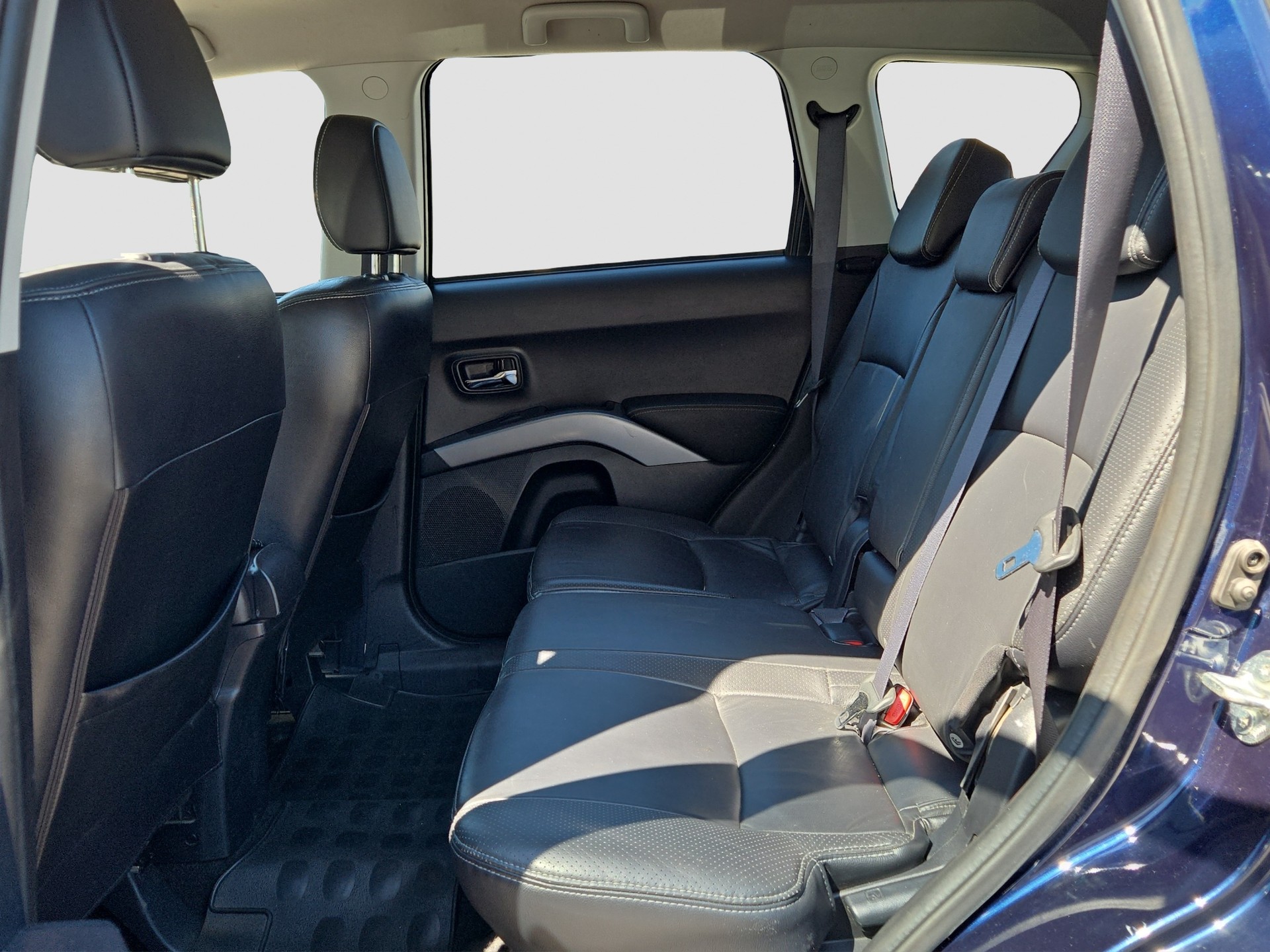 CITROEN C-Crosser 2.2 HDi VTR DCS6-showroom-element-3