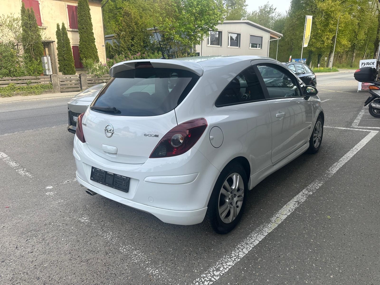 OPEL Corsa 1.4 TP Active Edition-image-2