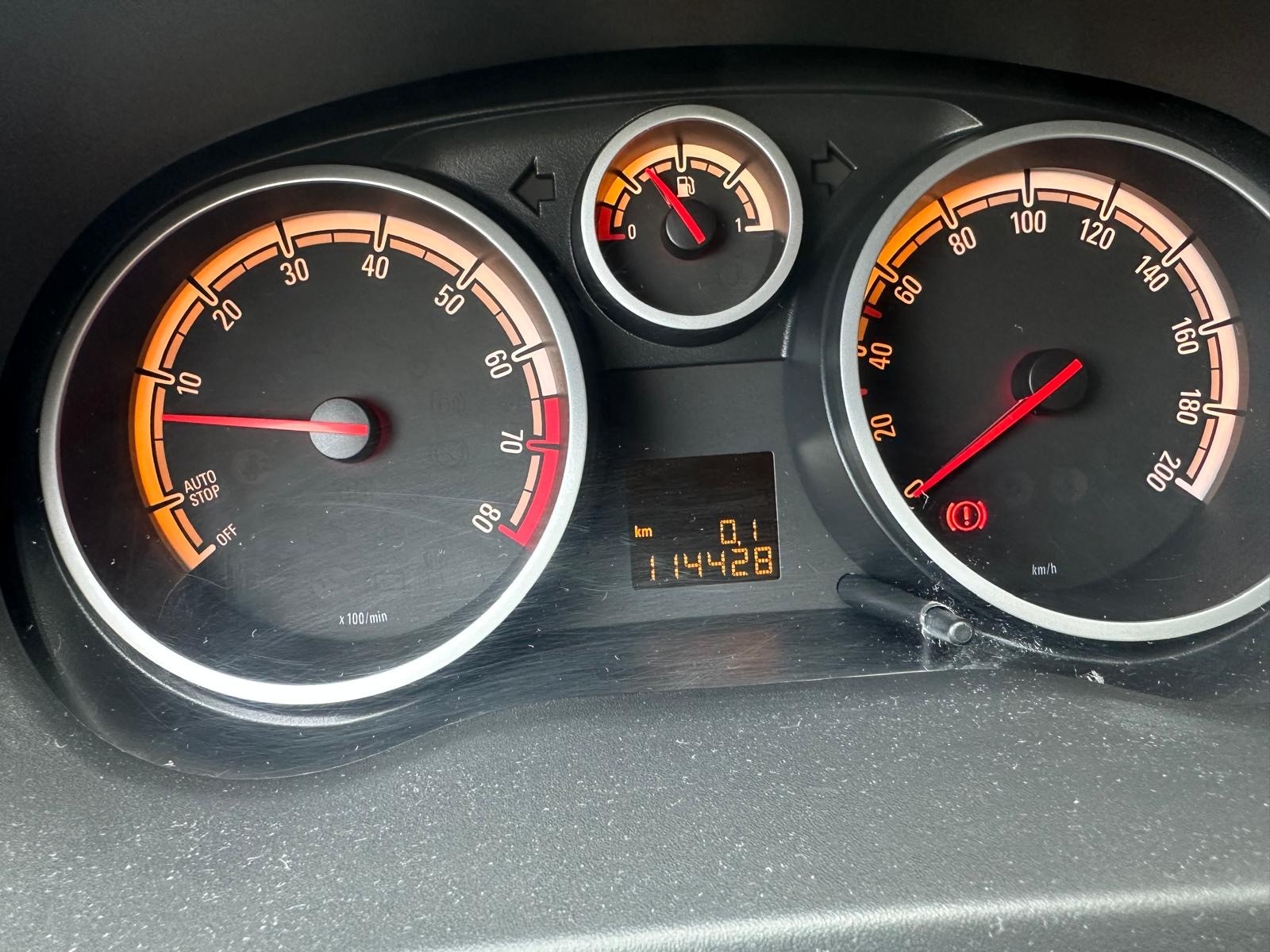 OPEL Corsa 1.4 TP Active Edition-image-10