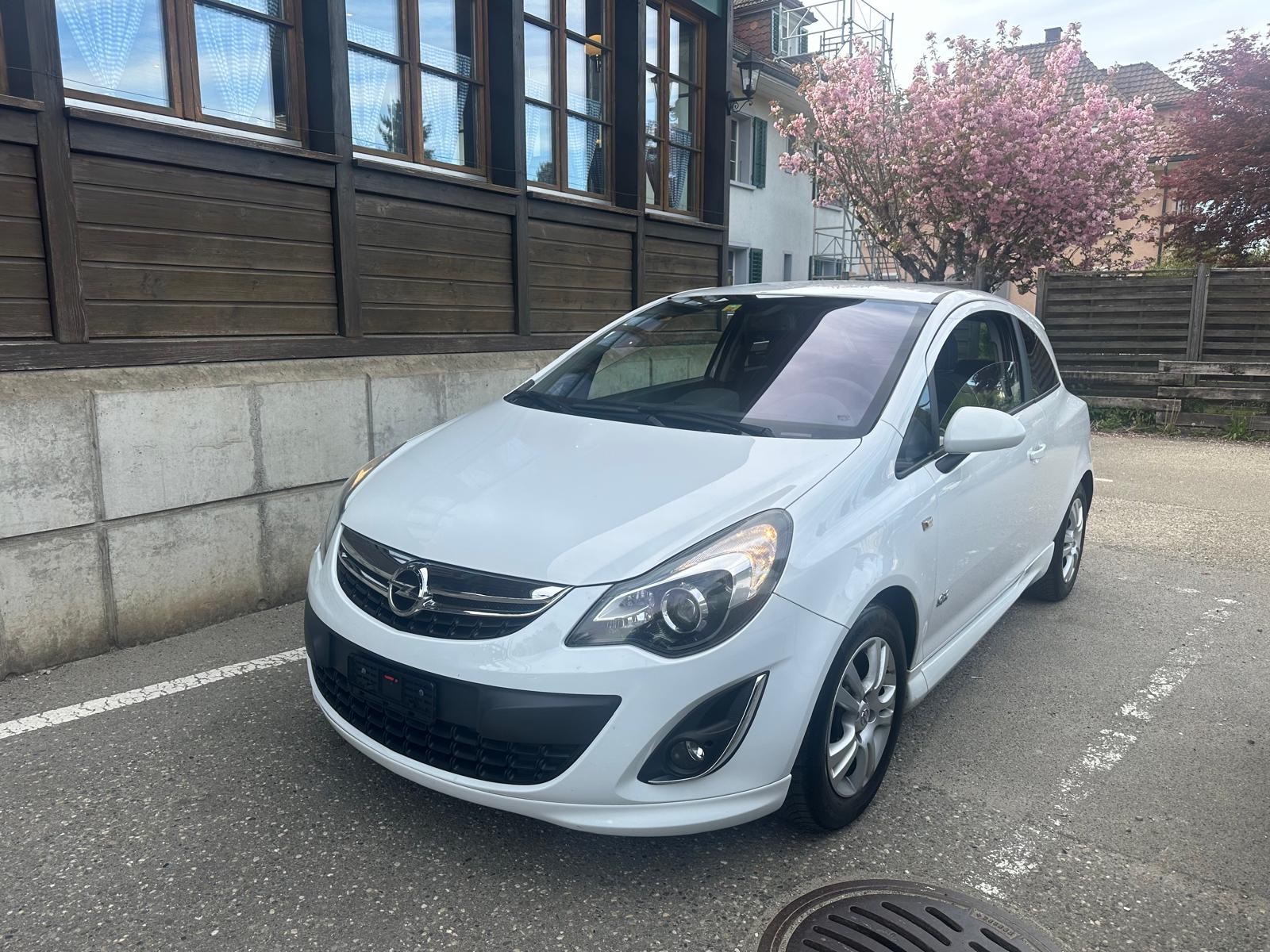 OPEL Corsa 1.4 TP Active Edition-image-1