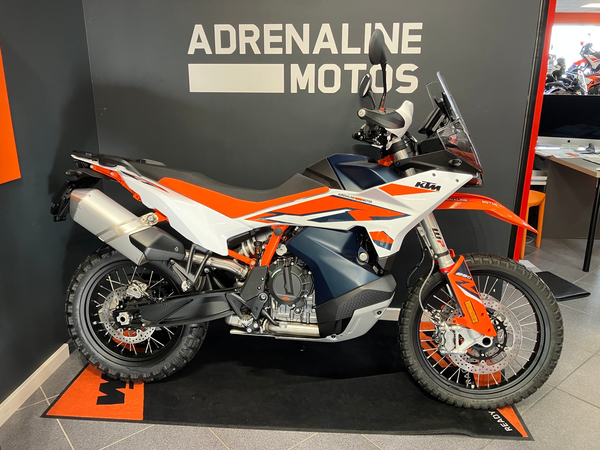 KTM 890 Adventure R