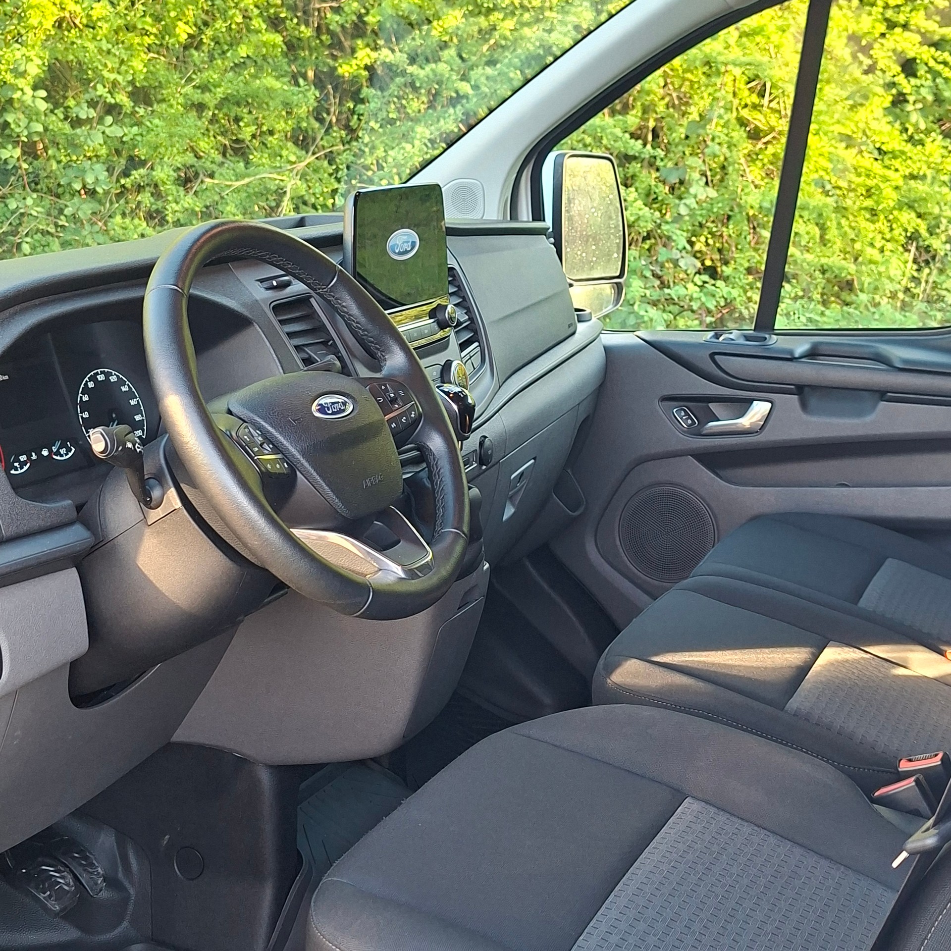 FORD TRANSIT CUSTOM-image-6