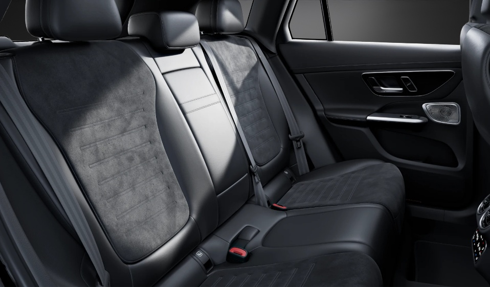 MERCEDES-BENZ GLC 300 de 4Matic 9G-Tronic-image-9