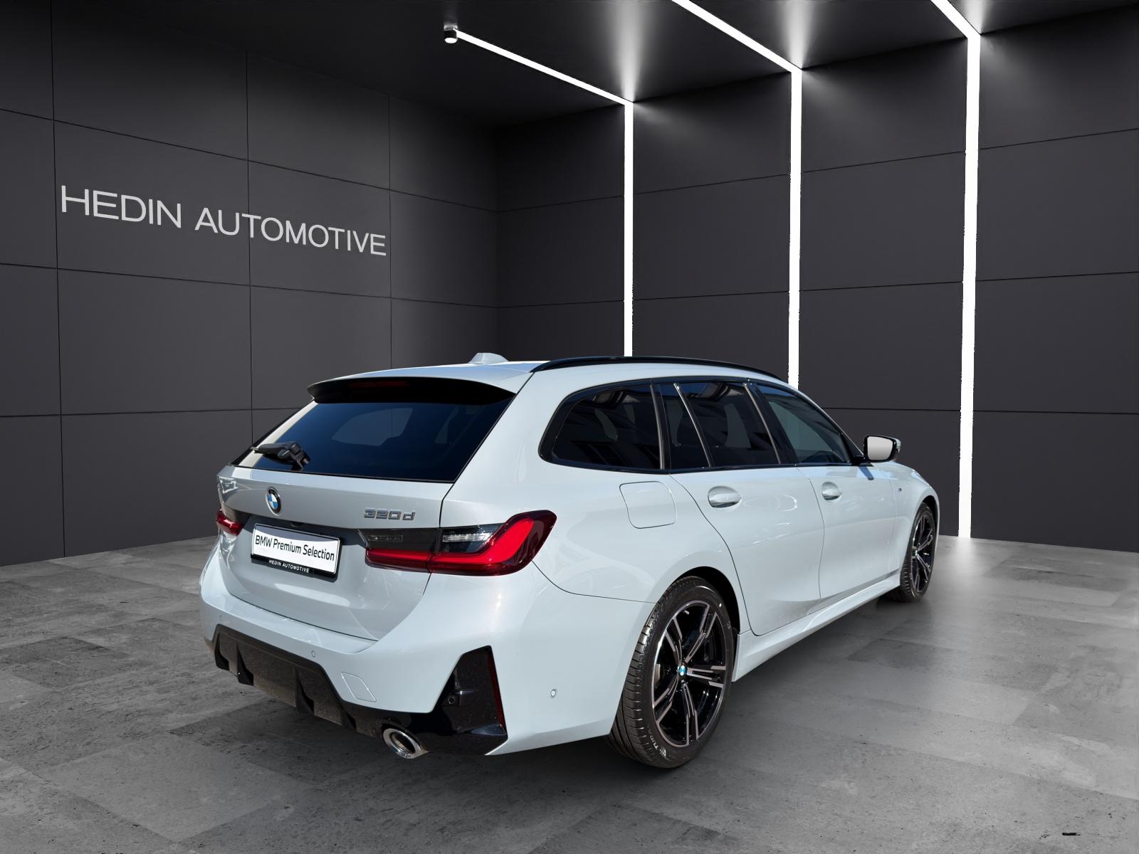 BMW 320d xDrive SAG Touring-image-5