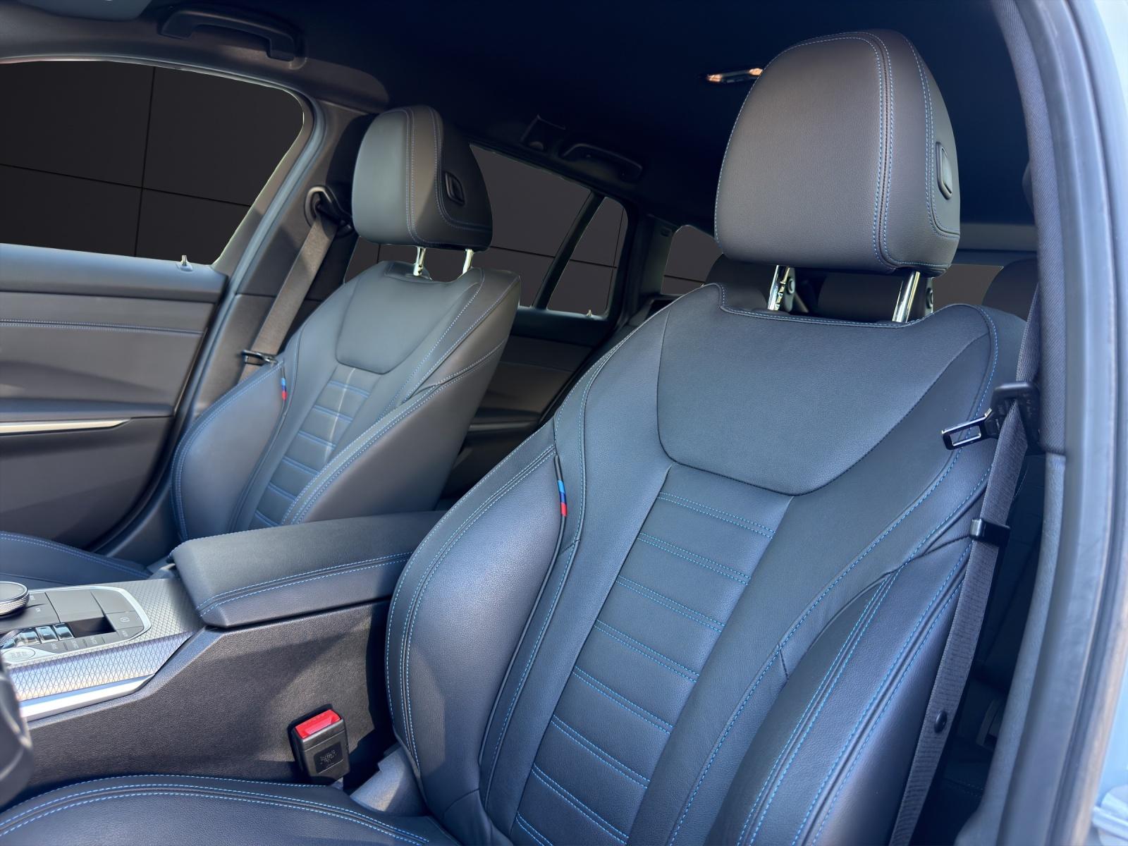 BMW 320d xDrive SAG Touring-image-15