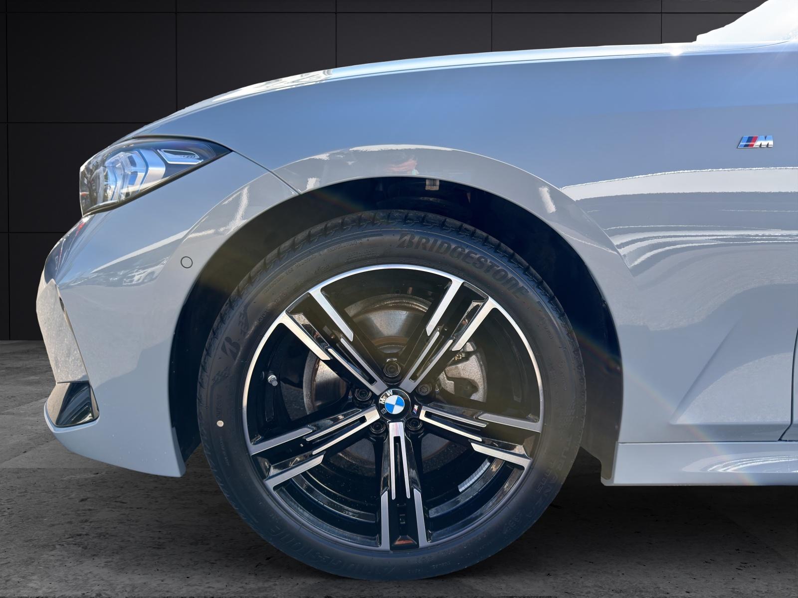 BMW 320d xDrive SAG Touring-image-8