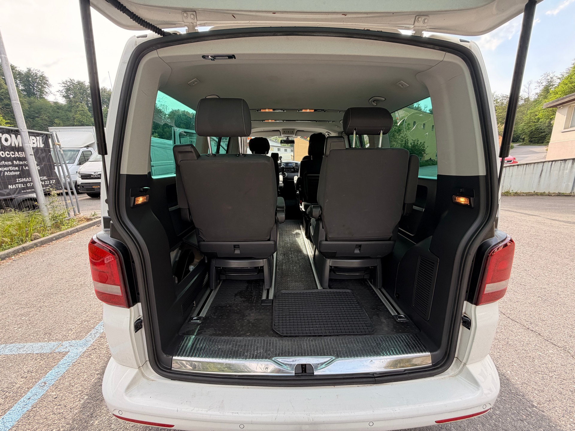 VW T5 Multivan 2.0 Bi-TDI CR HL Last Ed. 4Motion DSG-image-9