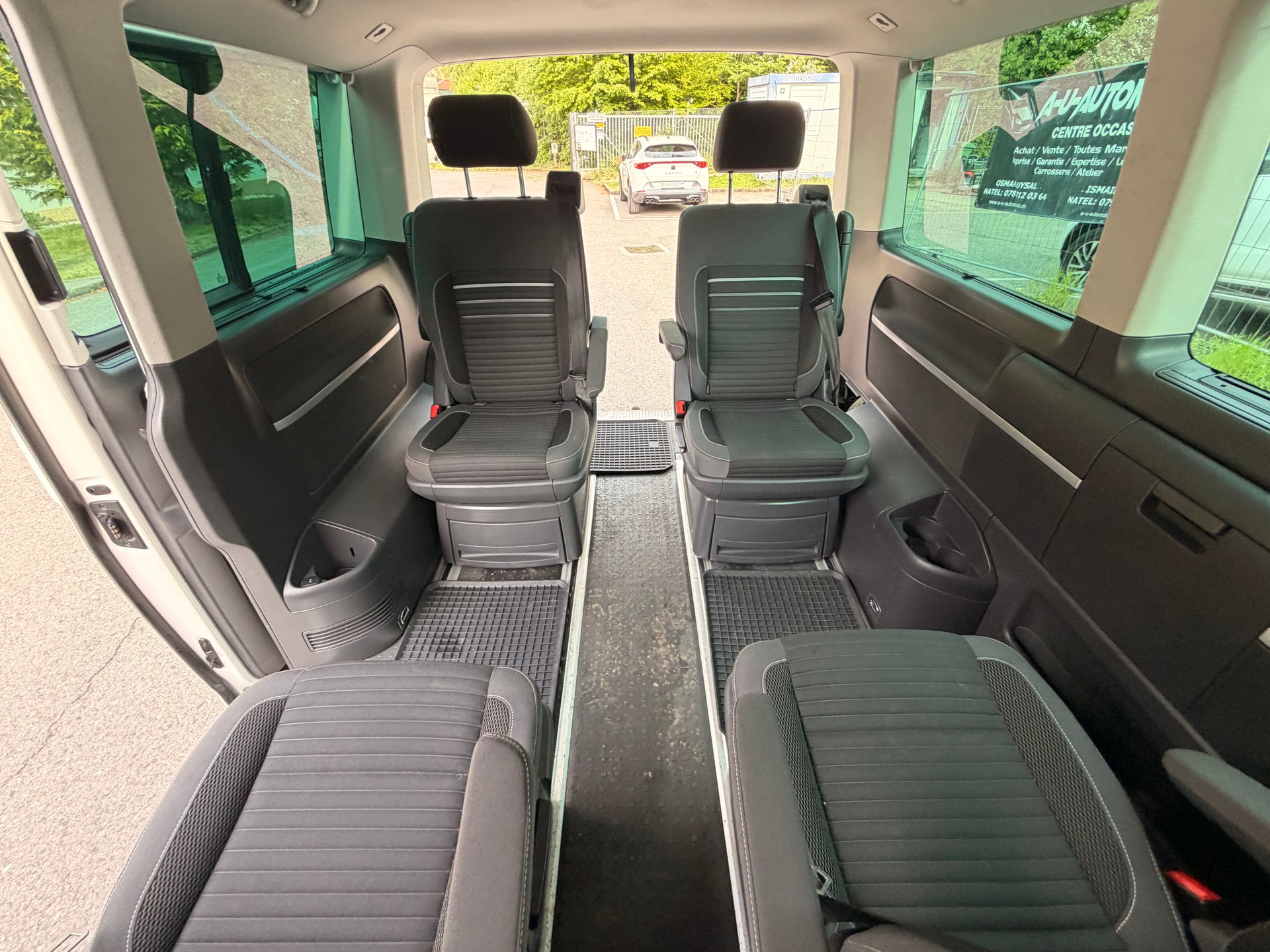 VW T5 Multivan 2.0 Bi-TDI CR HL Last Ed. 4Motion DSG-image-22