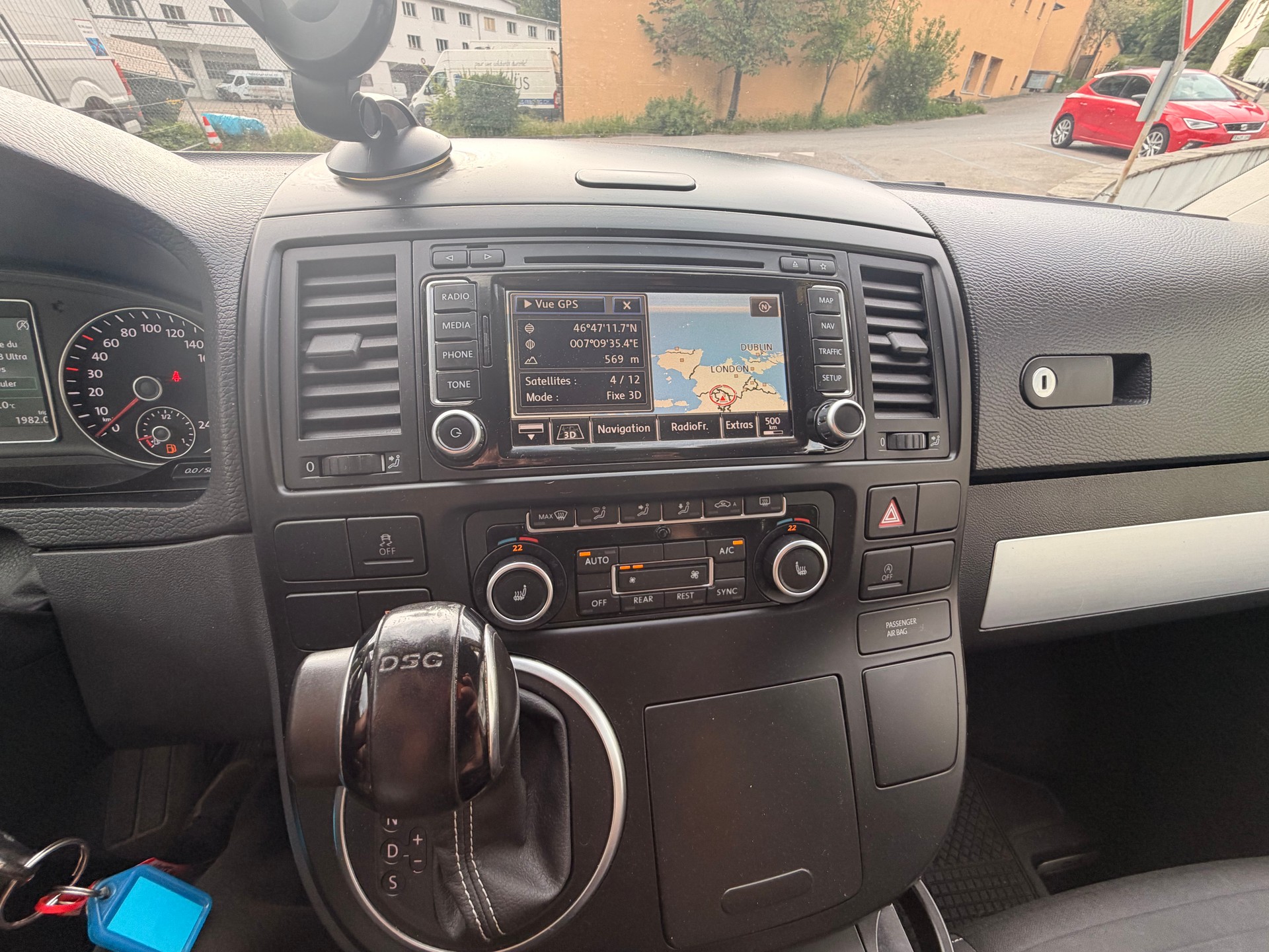 VW T5 Multivan 2.0 Bi-TDI CR HL Last Ed. 4Motion DSG-image-24