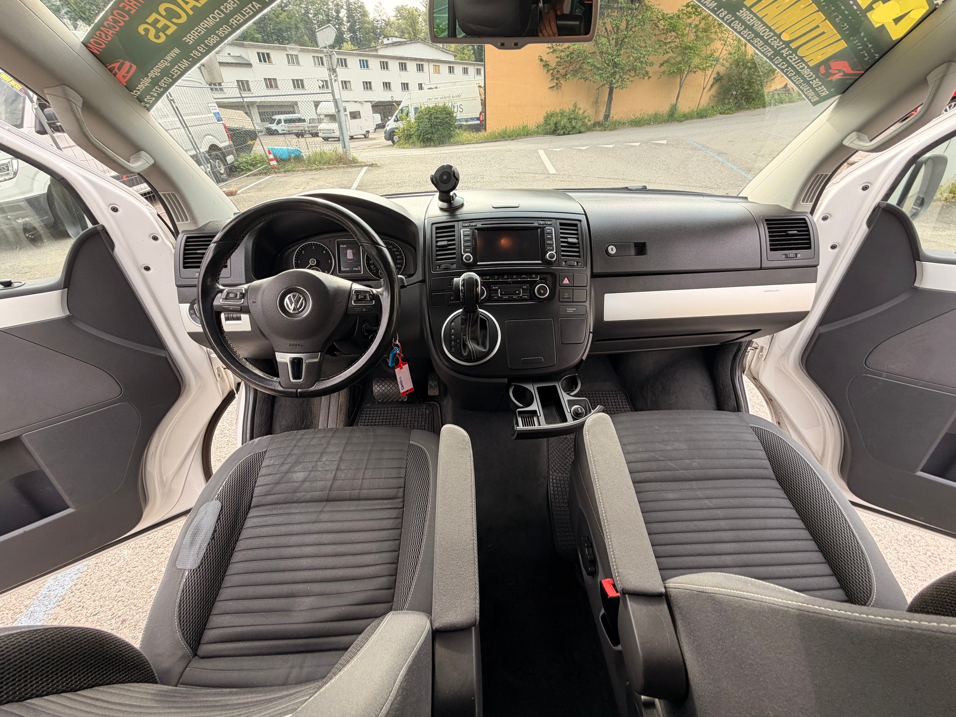 VW T5 Multivan 2.0 Bi-TDI CR HL Last Ed. 4Motion DSG-image-21