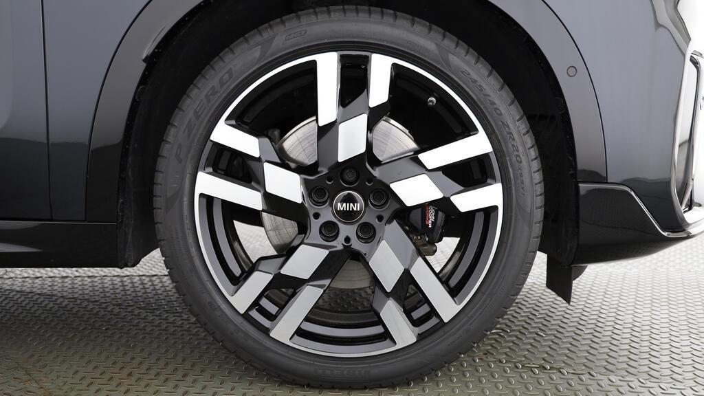 MINI Countryman S ALL4-image-8