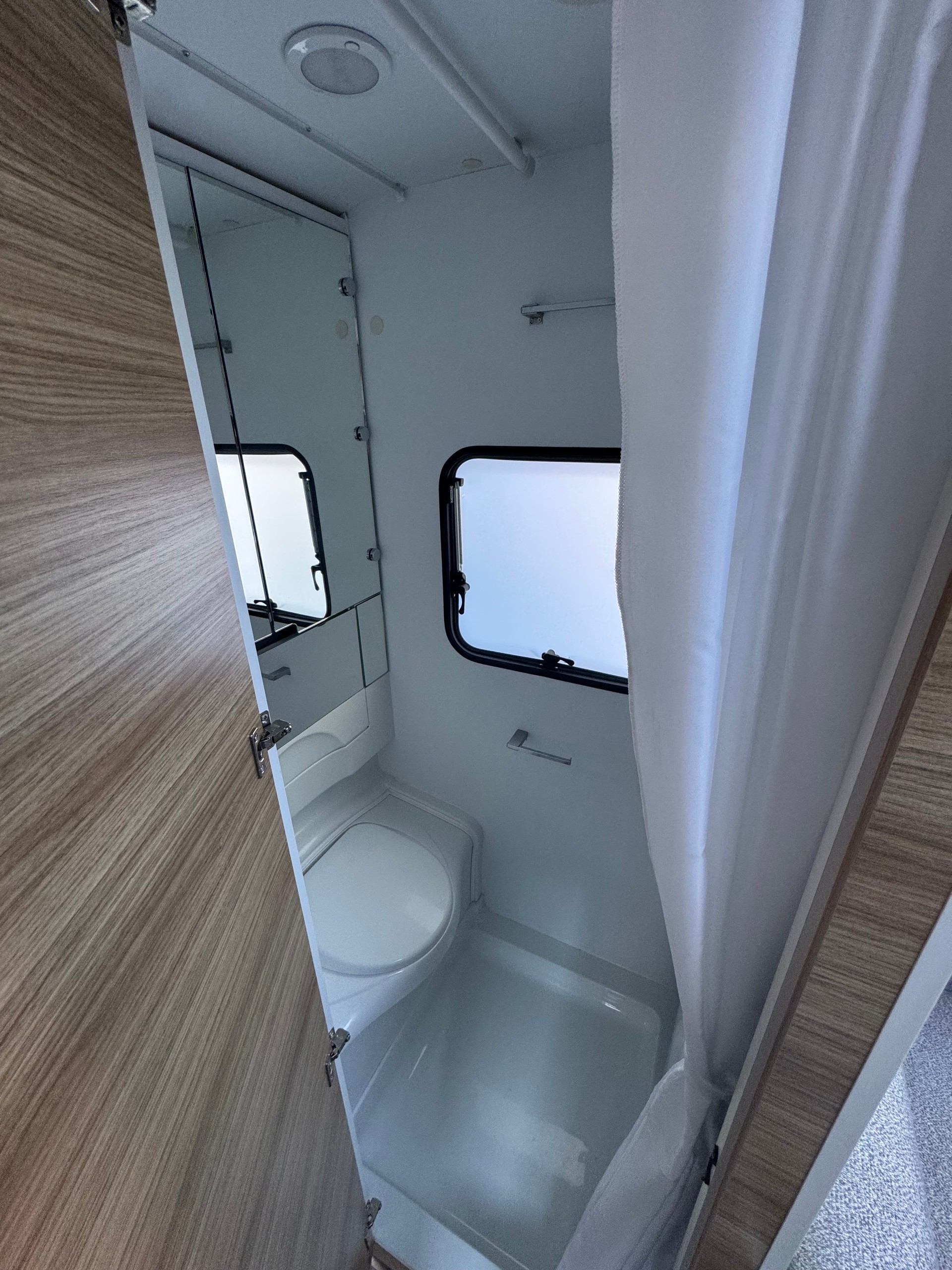 ADRIA Altea 542 PH-image-15