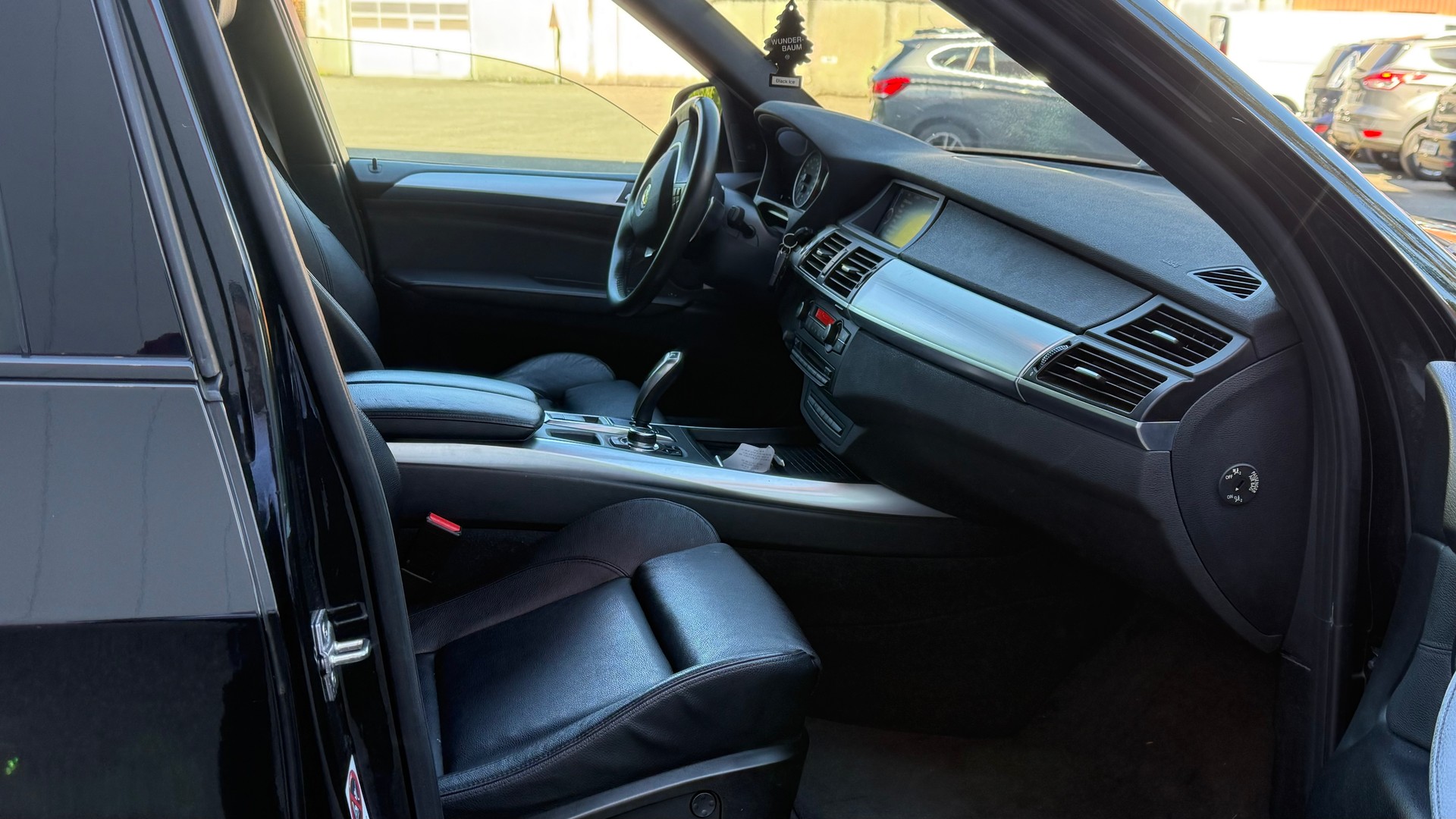 BMW X5 xDrive 35i Steptronic-image-8
