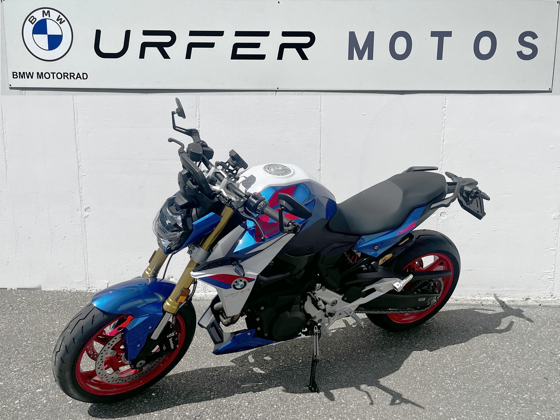 BMW F 900 R-showroom-element-3