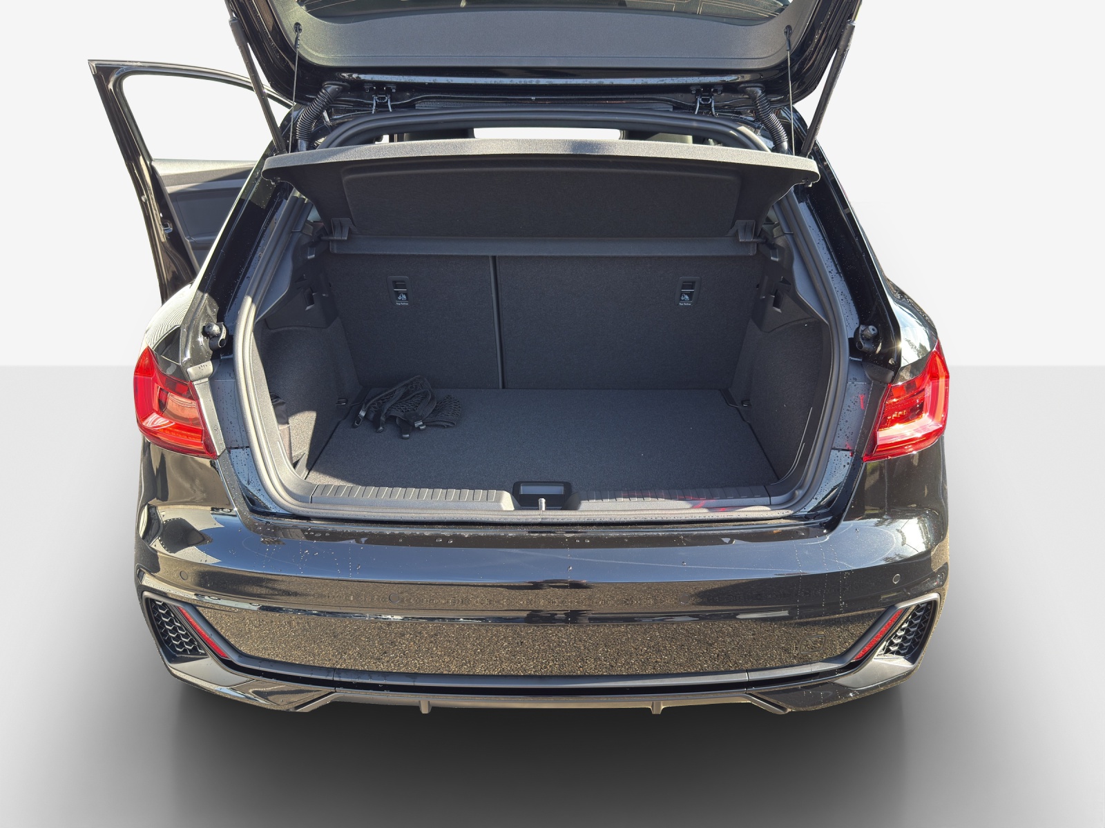 AUDI A1 Sportback 30 TFSI S Line Attraction S-tronic-image-12