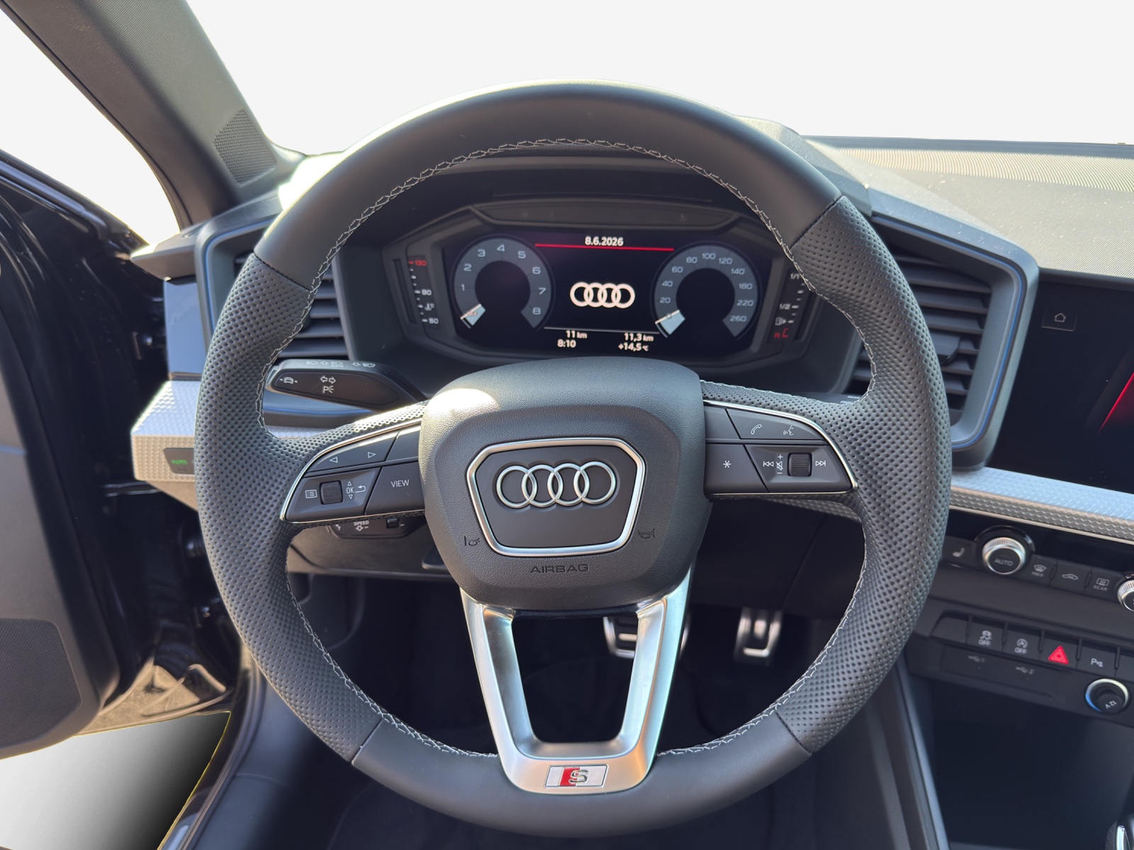 AUDI A1 Sportback 30 TFSI S Line Attraction S-tronic-image-9