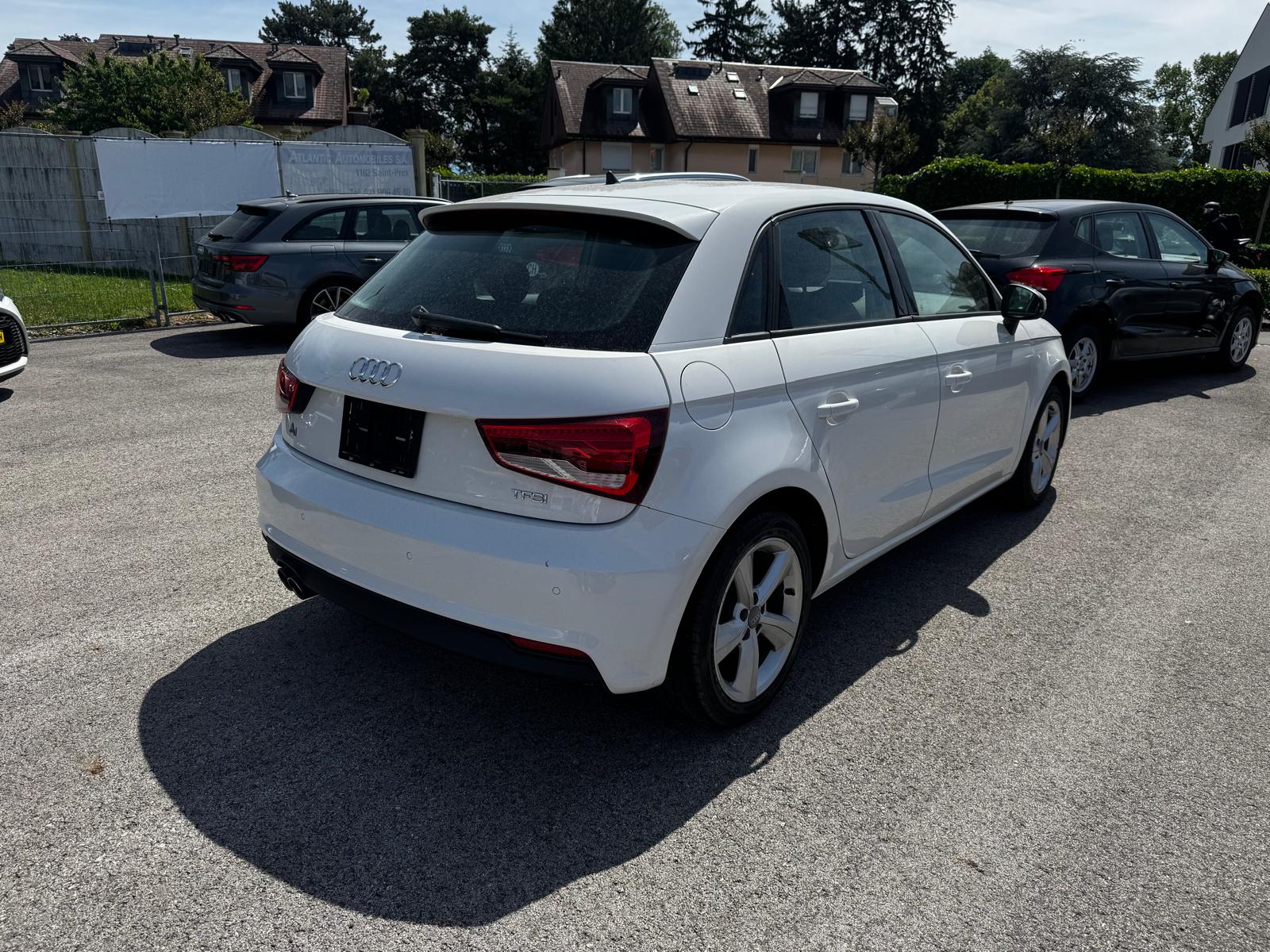 AUDI A1 Sportback 1.4 TFSI Design S-tronic-image-5