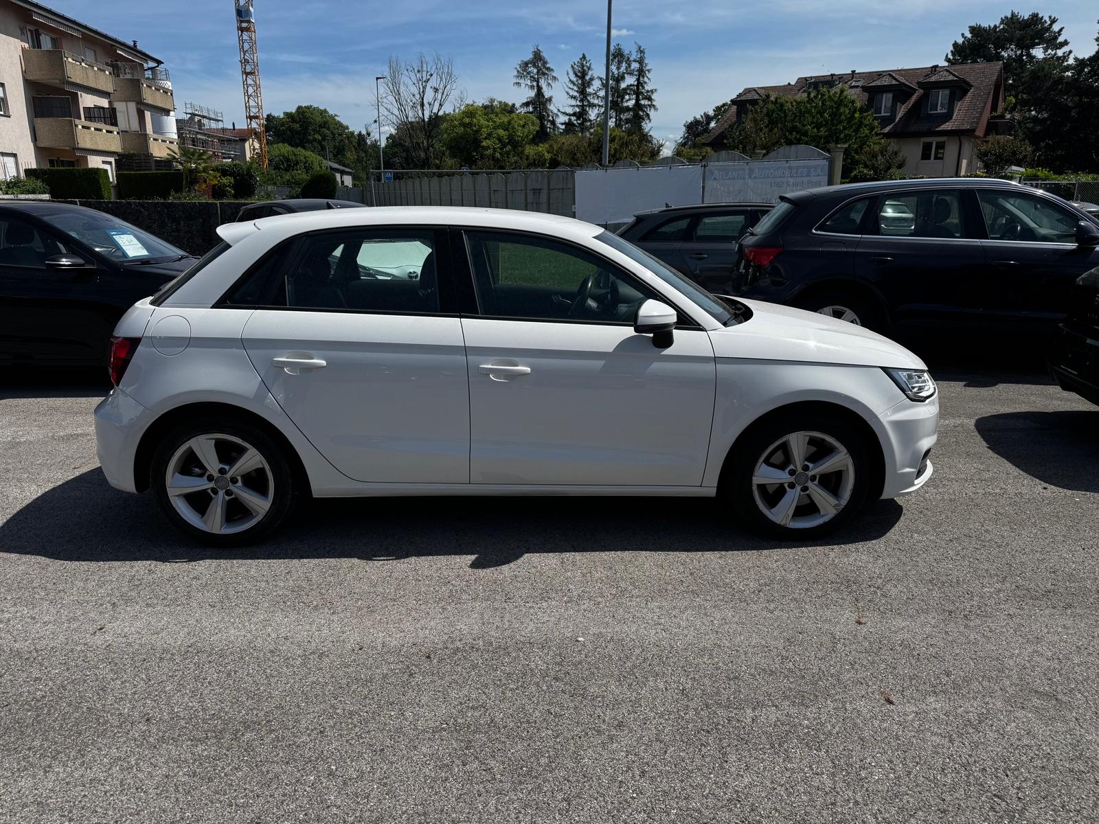 AUDI A1 Sportback 1.4 TFSI Design S-tronic-image-6