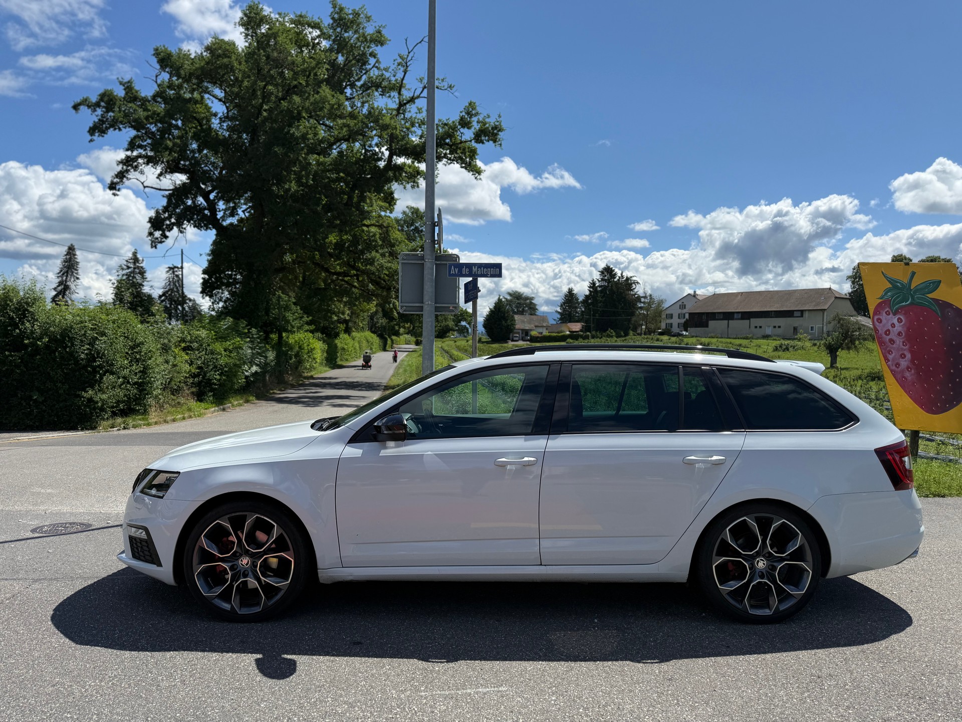 SKODA Octavia Combi 2.0 TDI RS 4x4 DSG-image-3