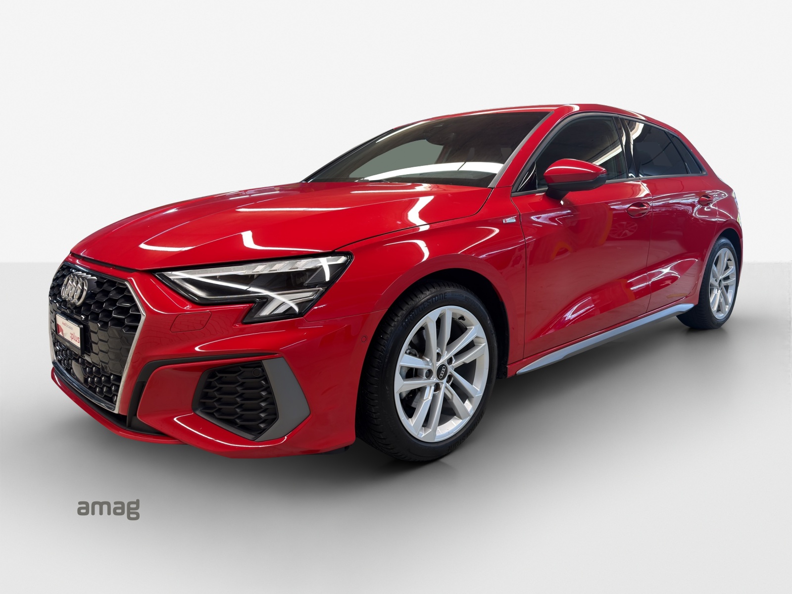 AUDI A3 Sportback 35 TFSI S line Attraction S-tronic-image-0