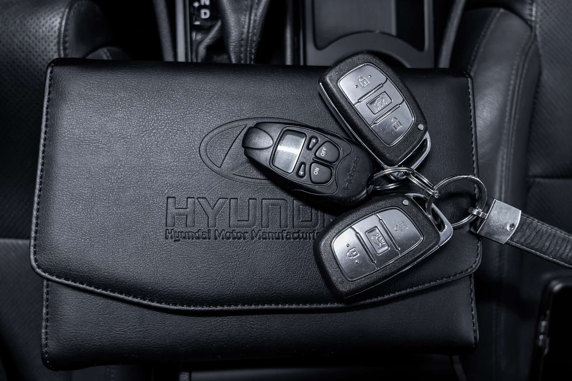 HYUNDAI Tucson 2.0 CRDI Vertex Mild Hybrid 4WD Automatic-image-24