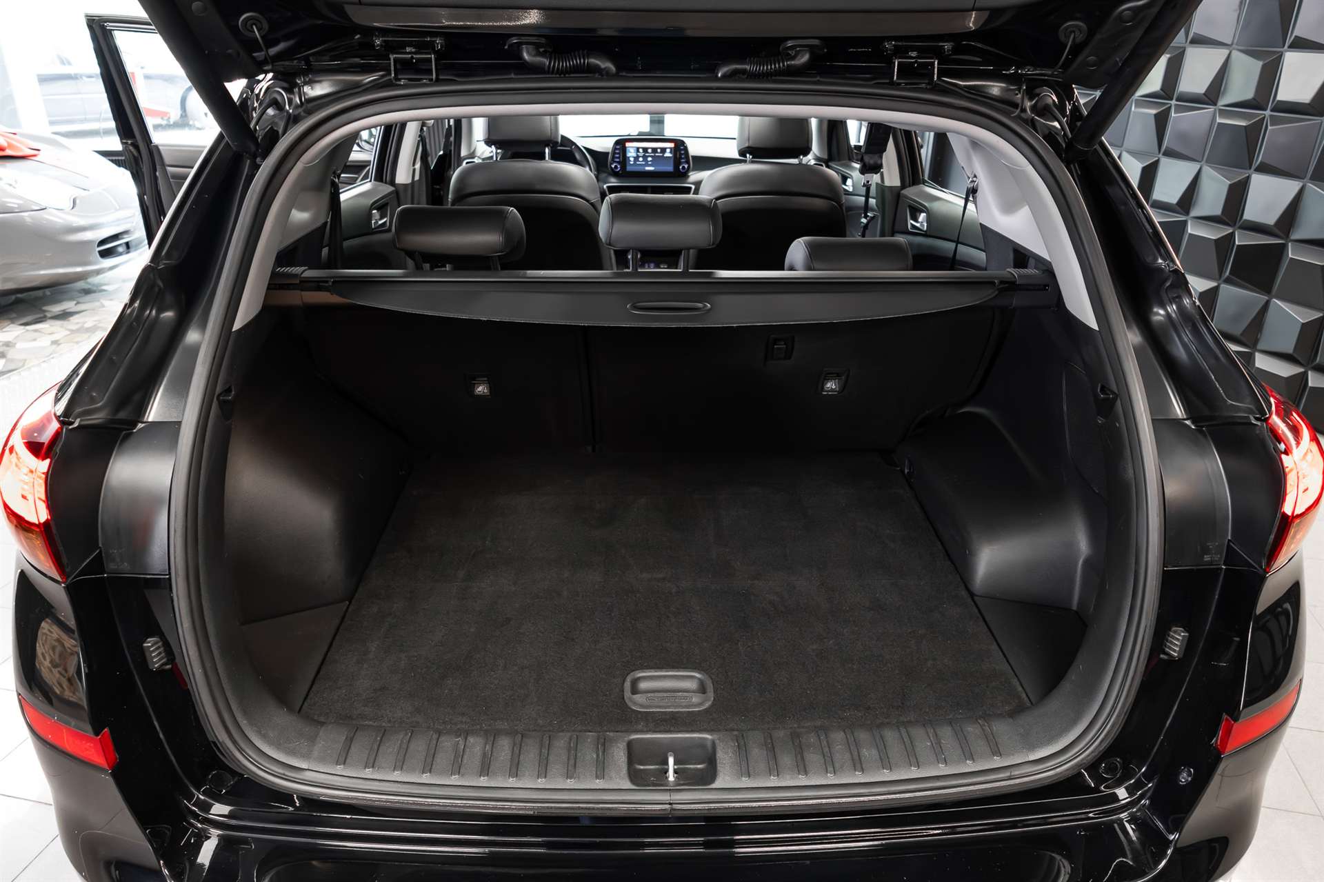 HYUNDAI Tucson 2.0 CRDI Vertex Mild Hybrid 4WD Automatic-image-27