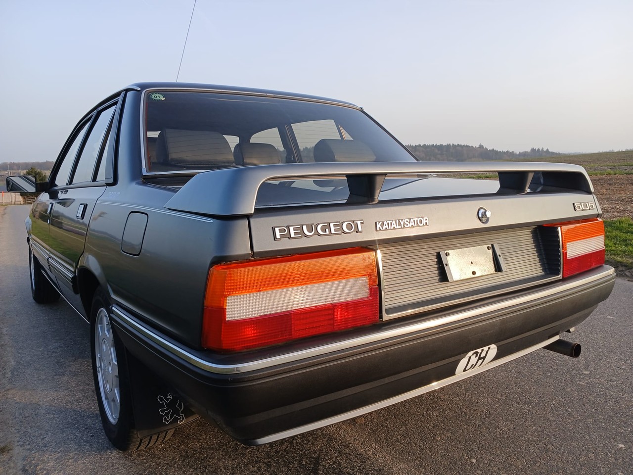 PEUGEOT 505 2.2 Magnum-image-7