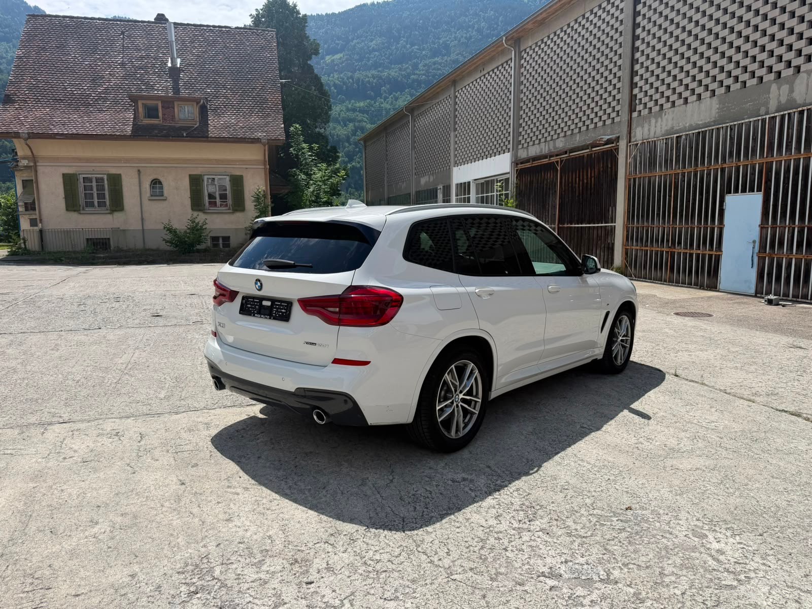 BMW X3 xDrive 20i M Sport Steptronic-image-3