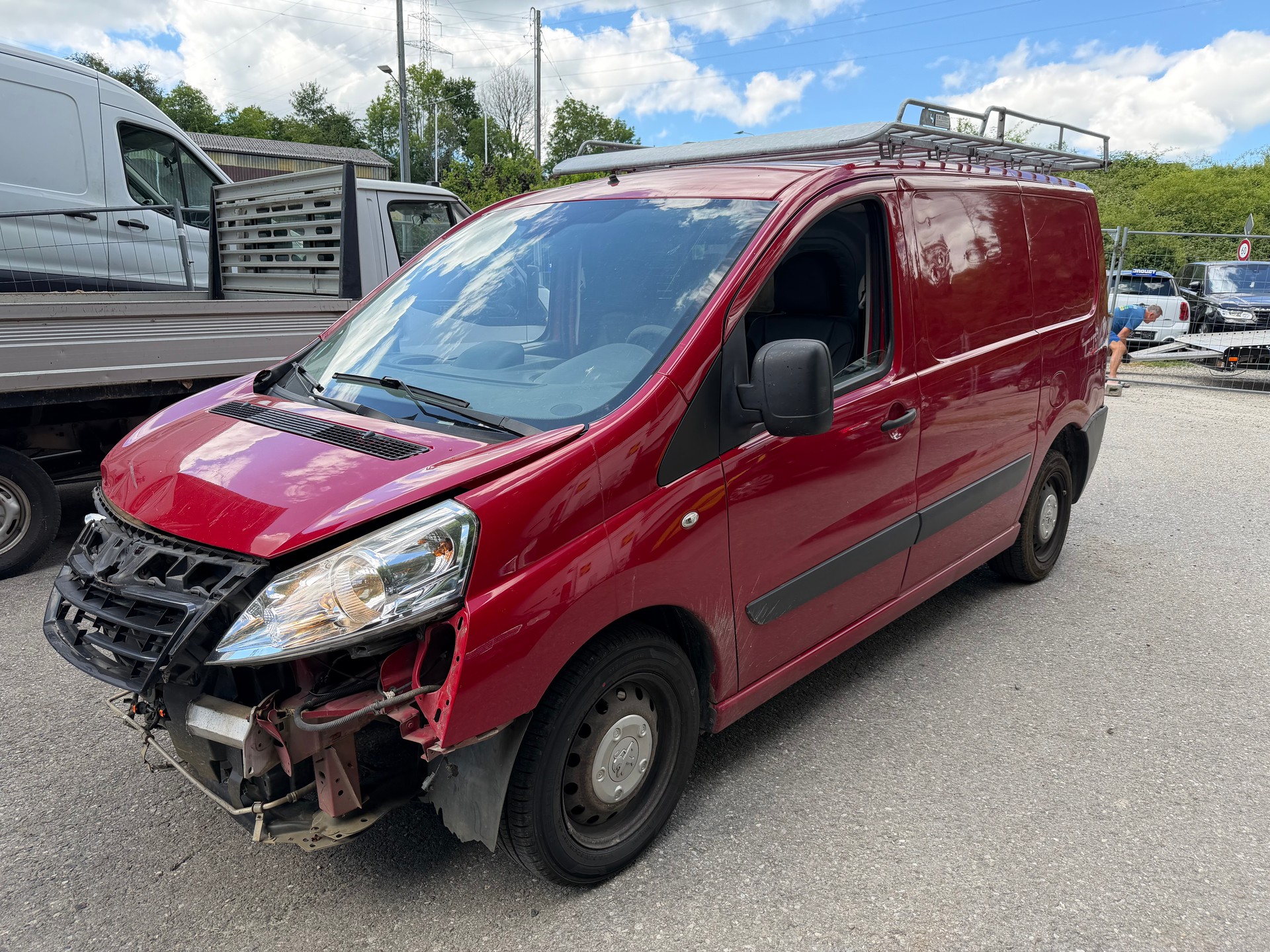 PEUGEOT Expert 1.6 HDi 227 L1H1-image-0