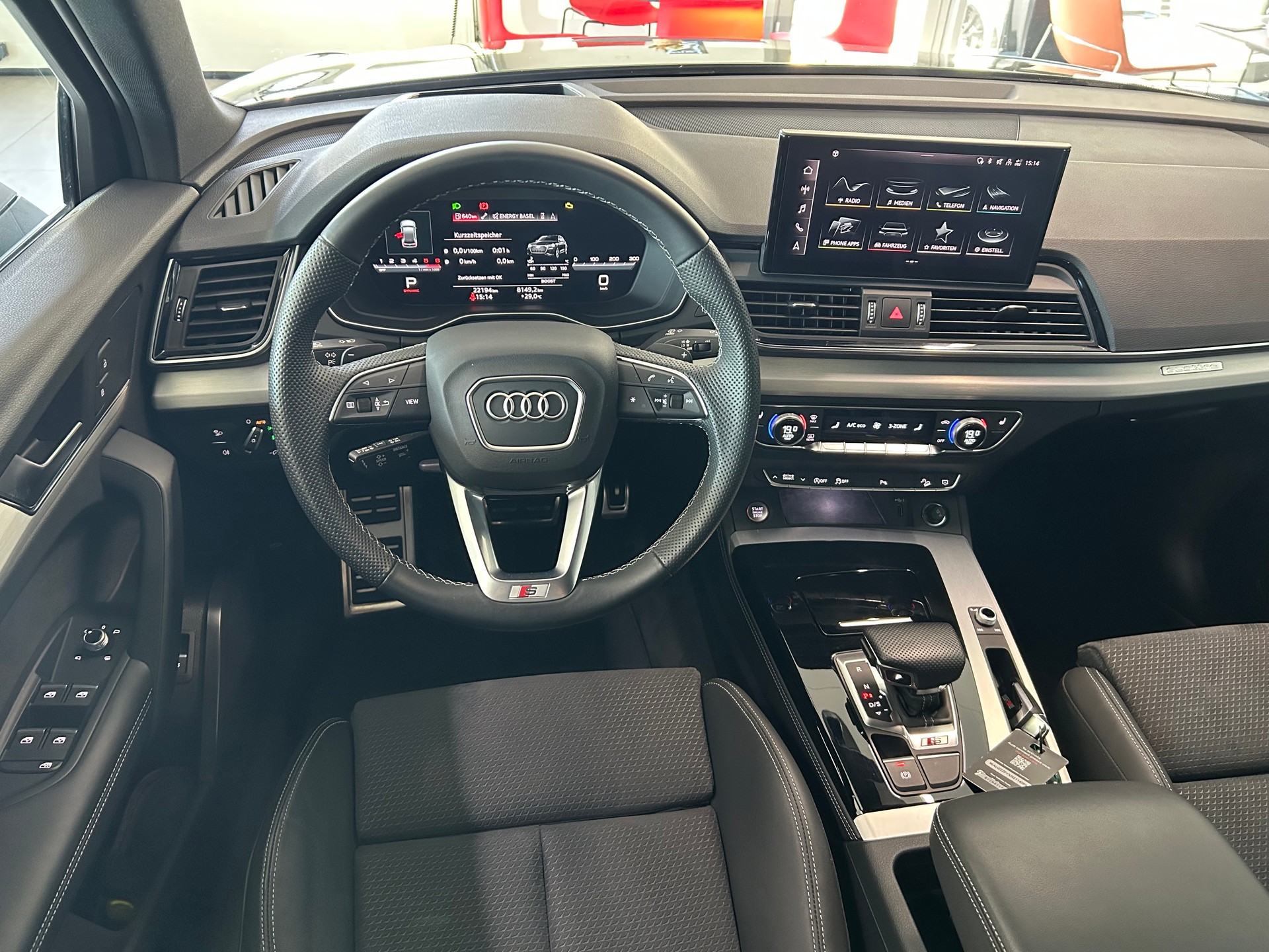 AUDI SQ5 TDI quattro tiptronic-image-13