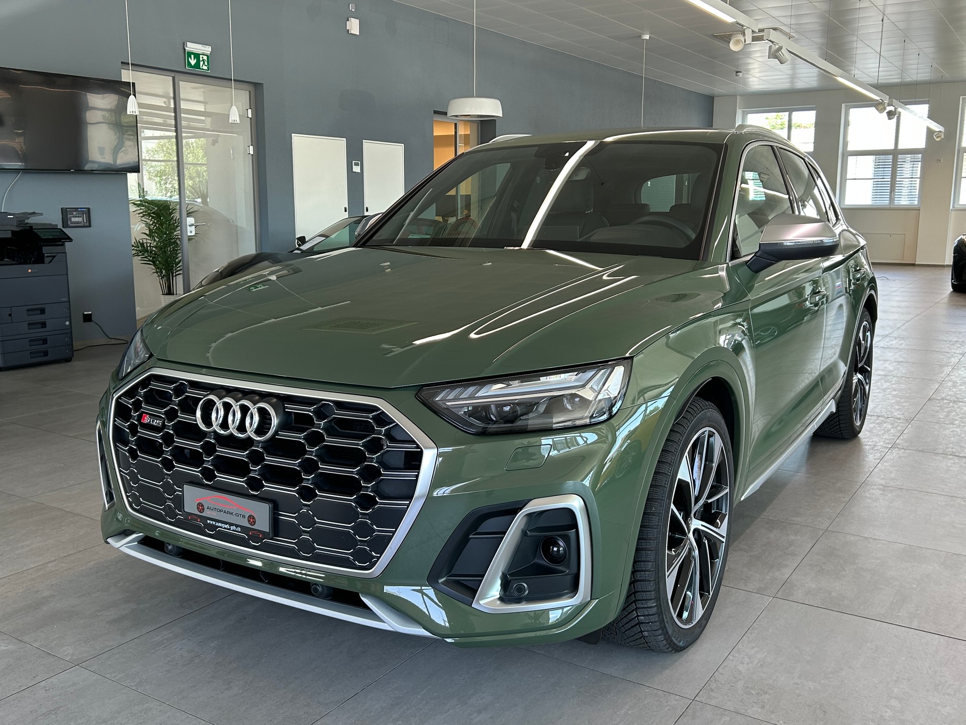 AUDI SQ5 TDI quattro tiptronic