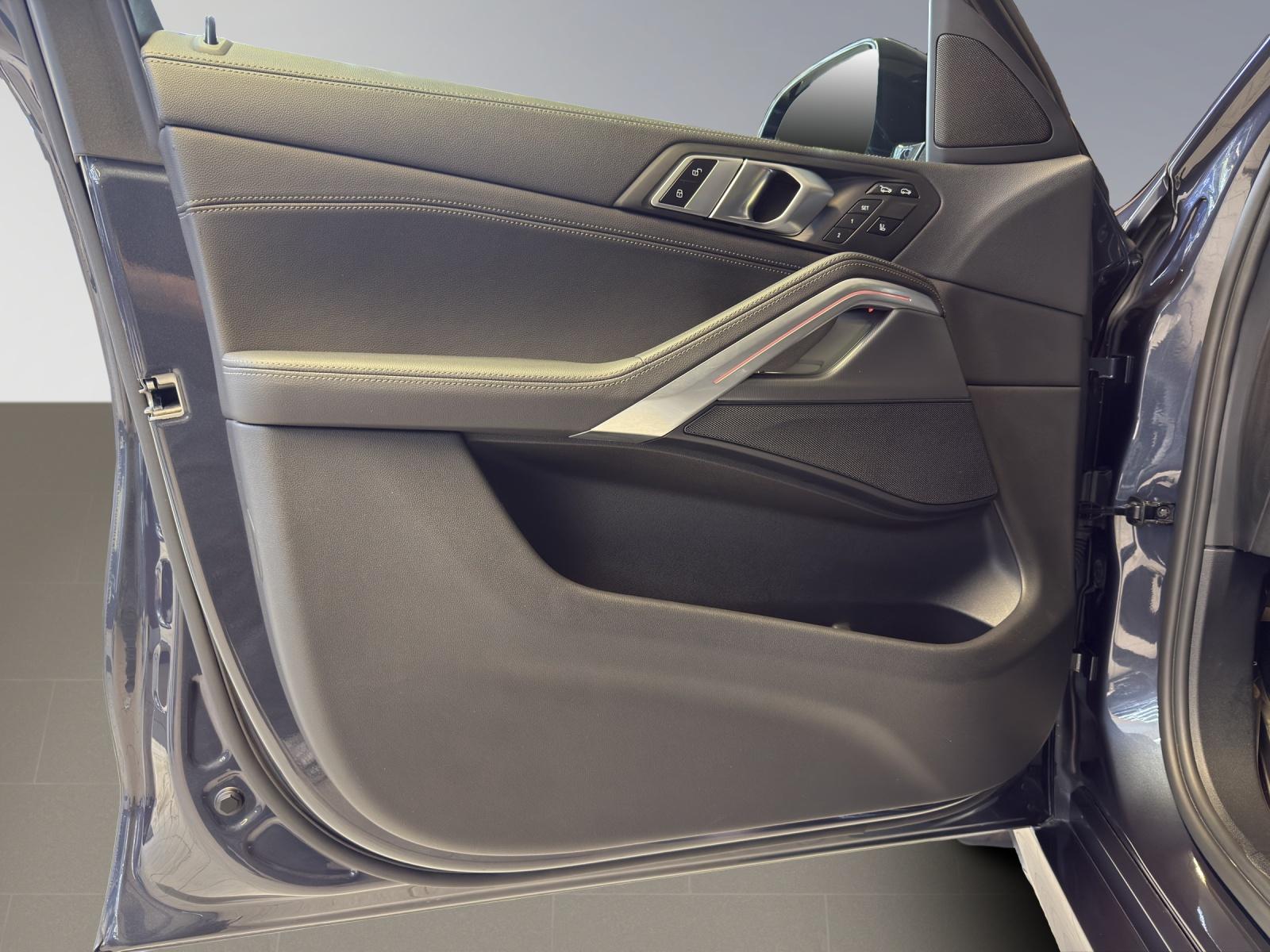 BMW X6 30d xDrive M-SportPaket-image-8