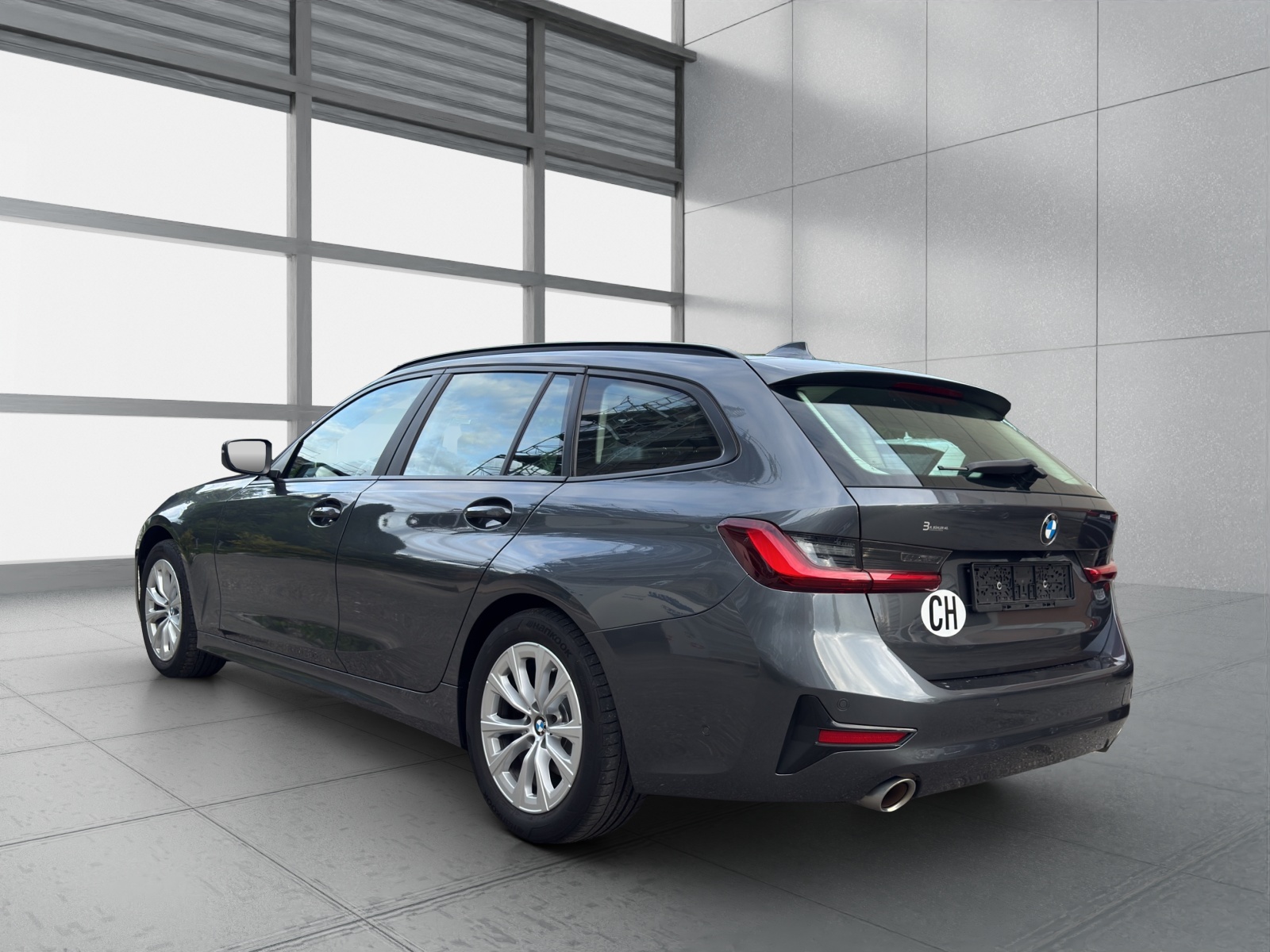 BMW 318-image-2