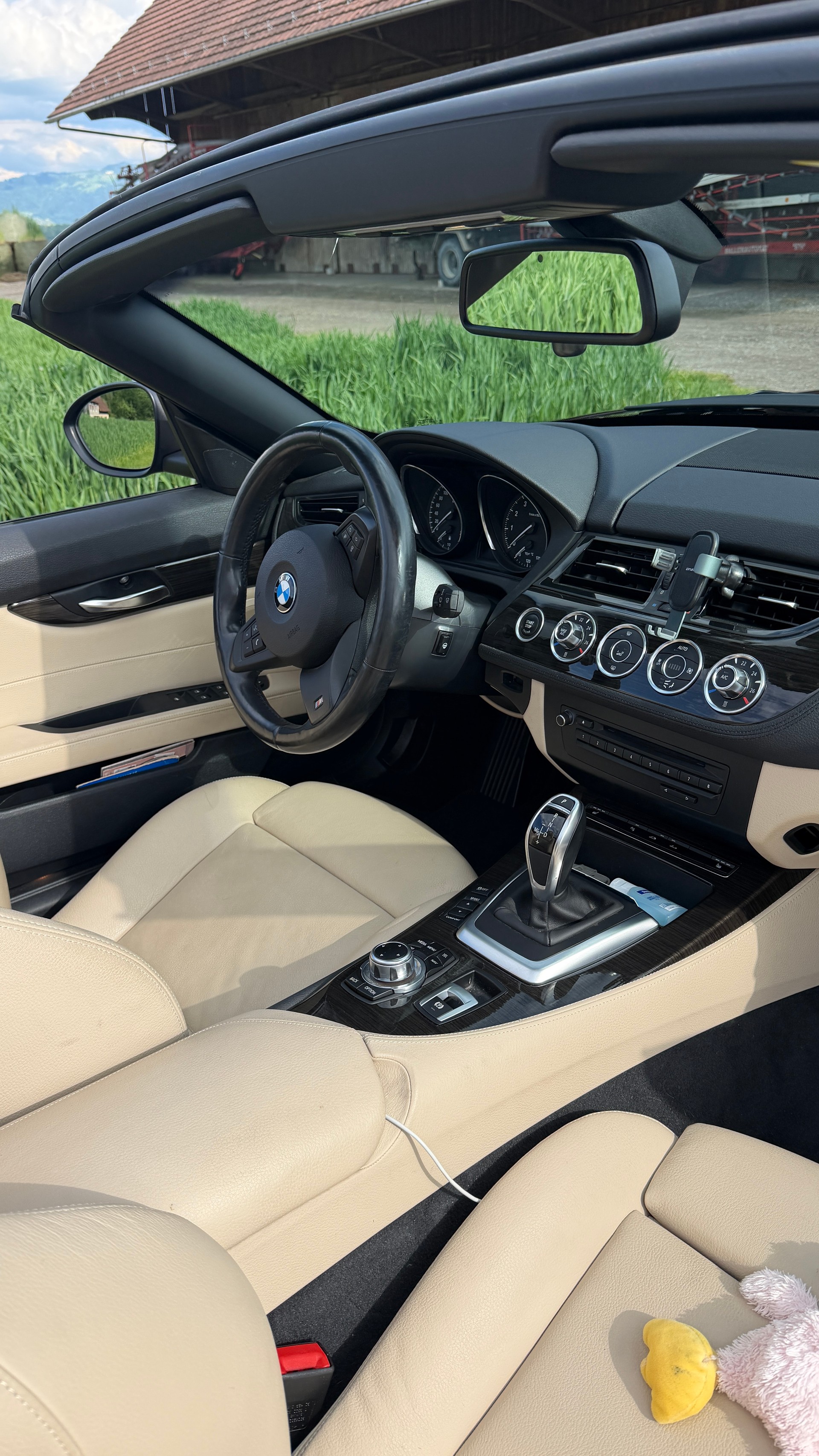 BMW Z4 20i sDrive-image-1