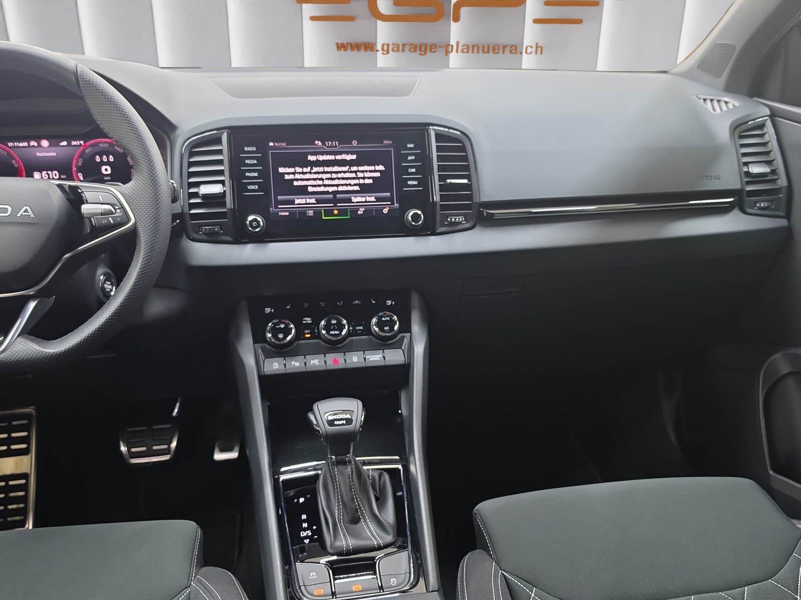 SKODA Karoq 2.0 TSI SportLine 4x4 DSG-image-12
