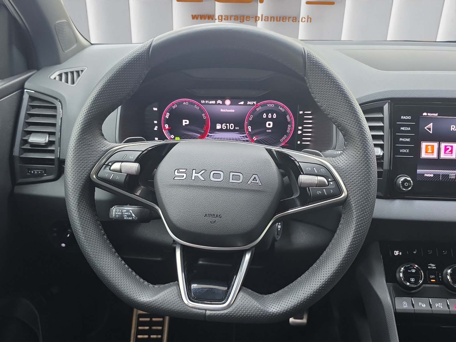 SKODA Karoq 2.0 TSI SportLine 4x4 DSG-image-7